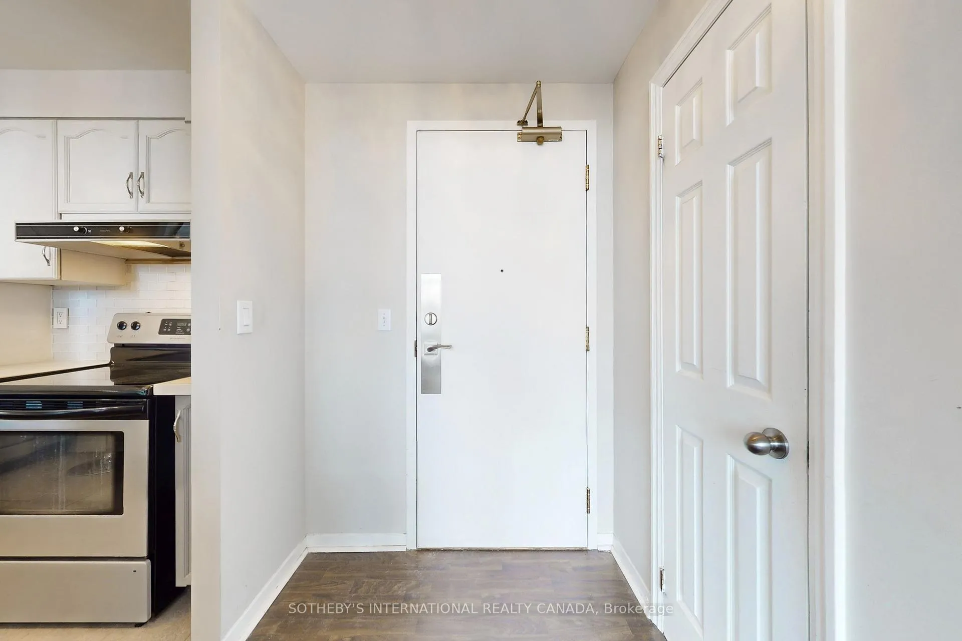 Photo 28 of Unit 305, 1901 Yonge Street, Toronto, Mount Pleasant West — HOMEH