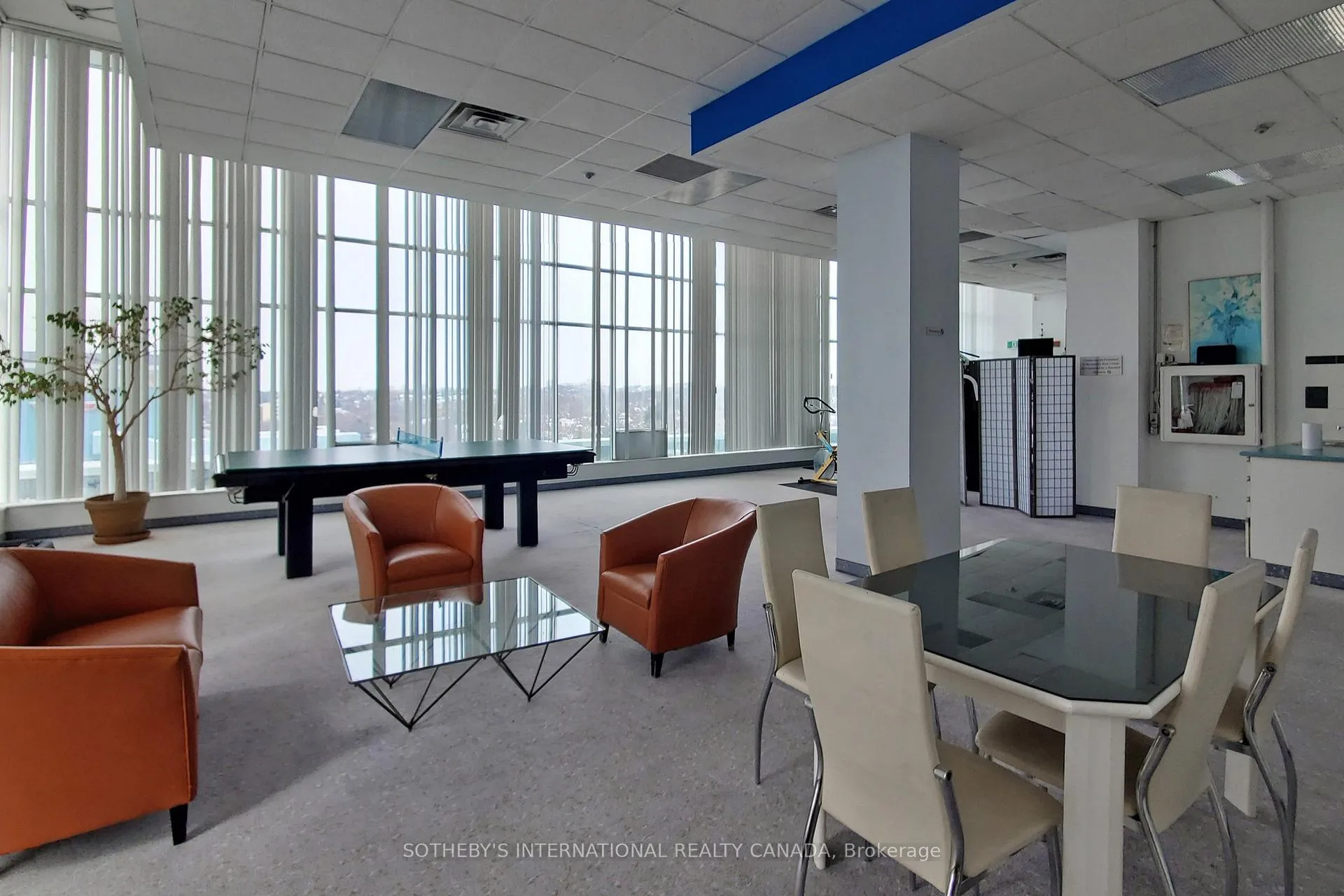 Photo 32 of Unit 305, 1901 Yonge Street, Toronto, Mount Pleasant West — HOMEH