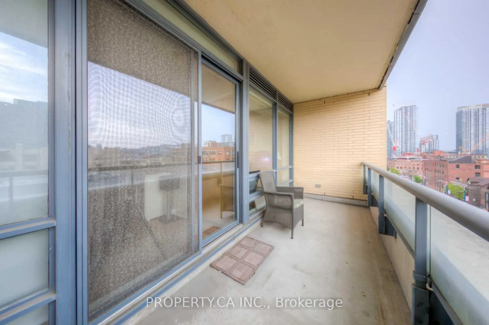Photo 19 of Unit 707, 438 King Street W, Toronto, Waterfront Communities — HOMEH