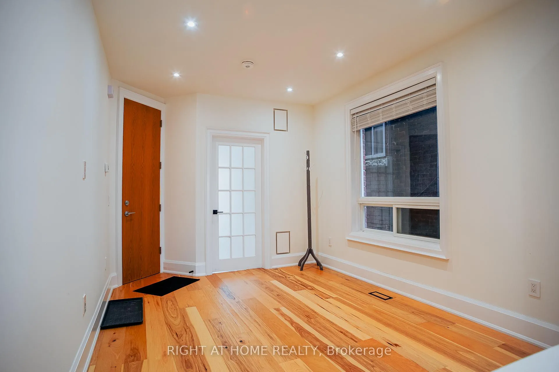 Photo 8 of 39 Sellers Avenue, Toronto, Corso Italia-Davenport — HOMEH