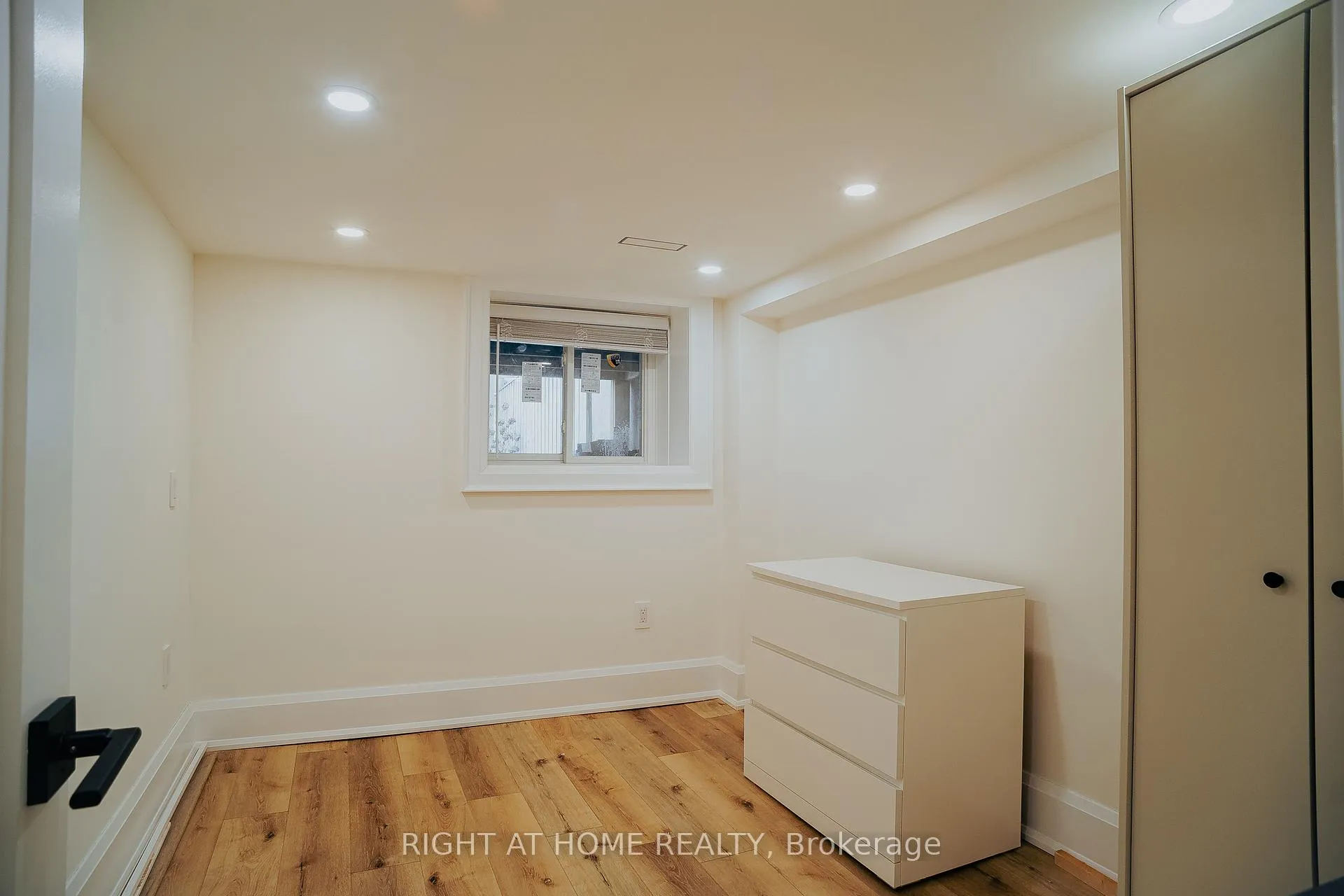 Photo 21 of 39 Sellers Avenue, Toronto, Corso Italia-Davenport — HOMEH
