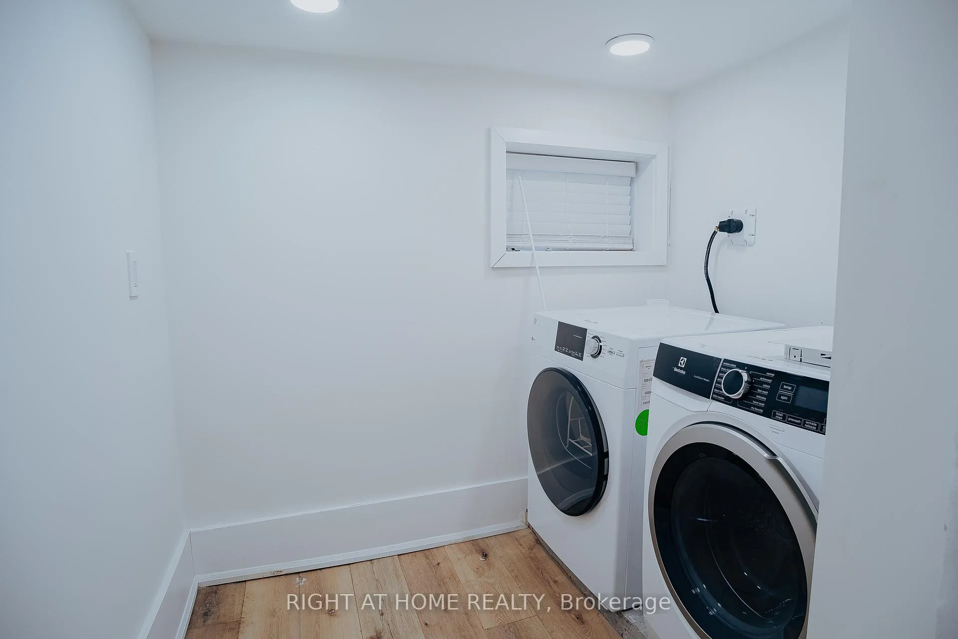 Photo 26 of 39 Sellers Avenue, Toronto, Corso Italia-Davenport — HOMEH
