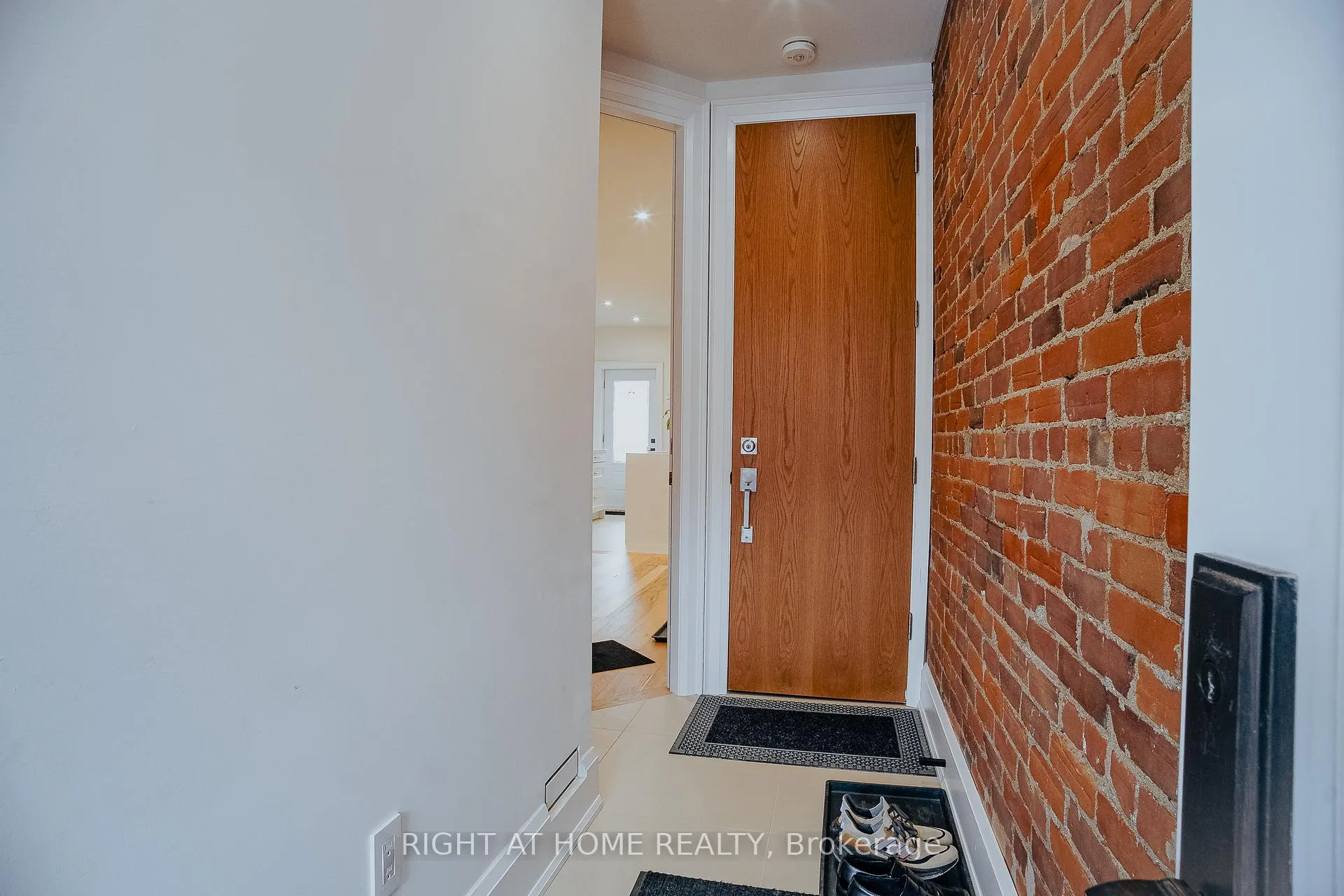 Photo 27 of 39 Sellers Avenue, Toronto, Corso Italia-Davenport — HOMEH