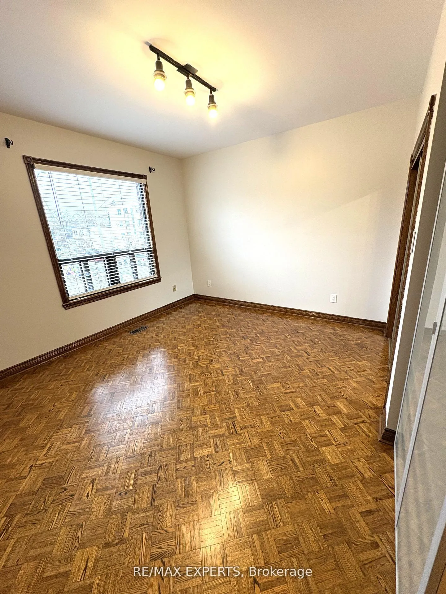 Photo 13 of Unit Unit A, 287 Sammon Avenue, Toronto, Danforth Village-East York — HOMEH