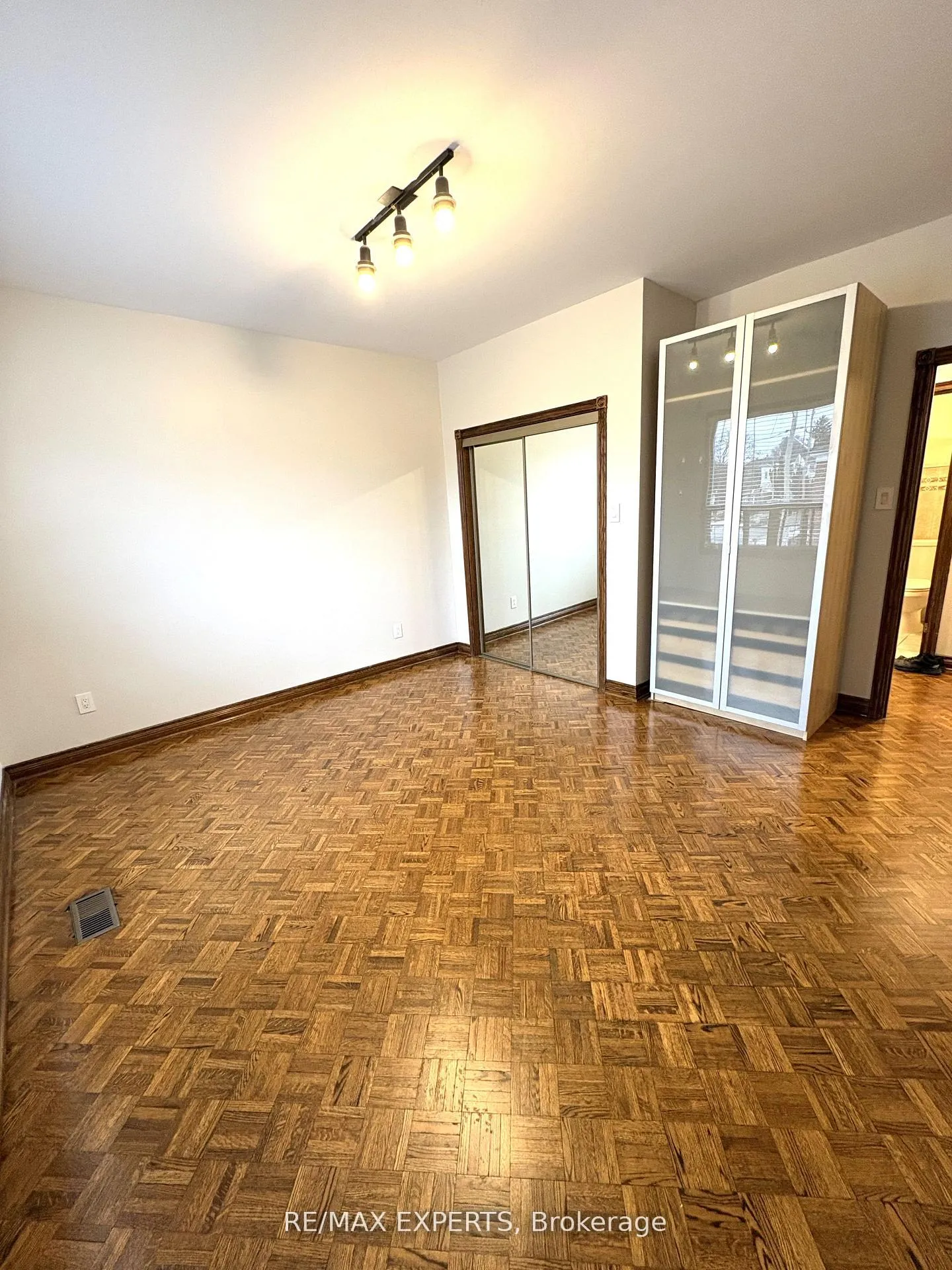 Photo 14 of Unit Unit A, 287 Sammon Avenue, Toronto, Danforth Village-East York — HOMEH