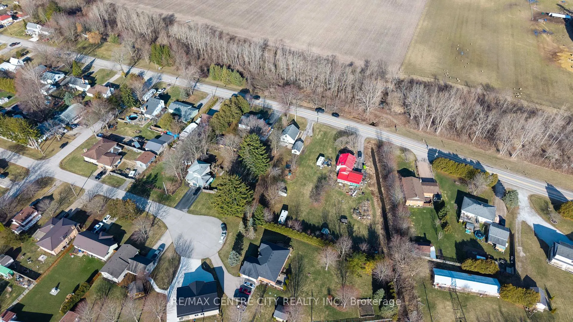 Photo 28 of 70 Main Street, West Elgin, West Lorne — HOMEH