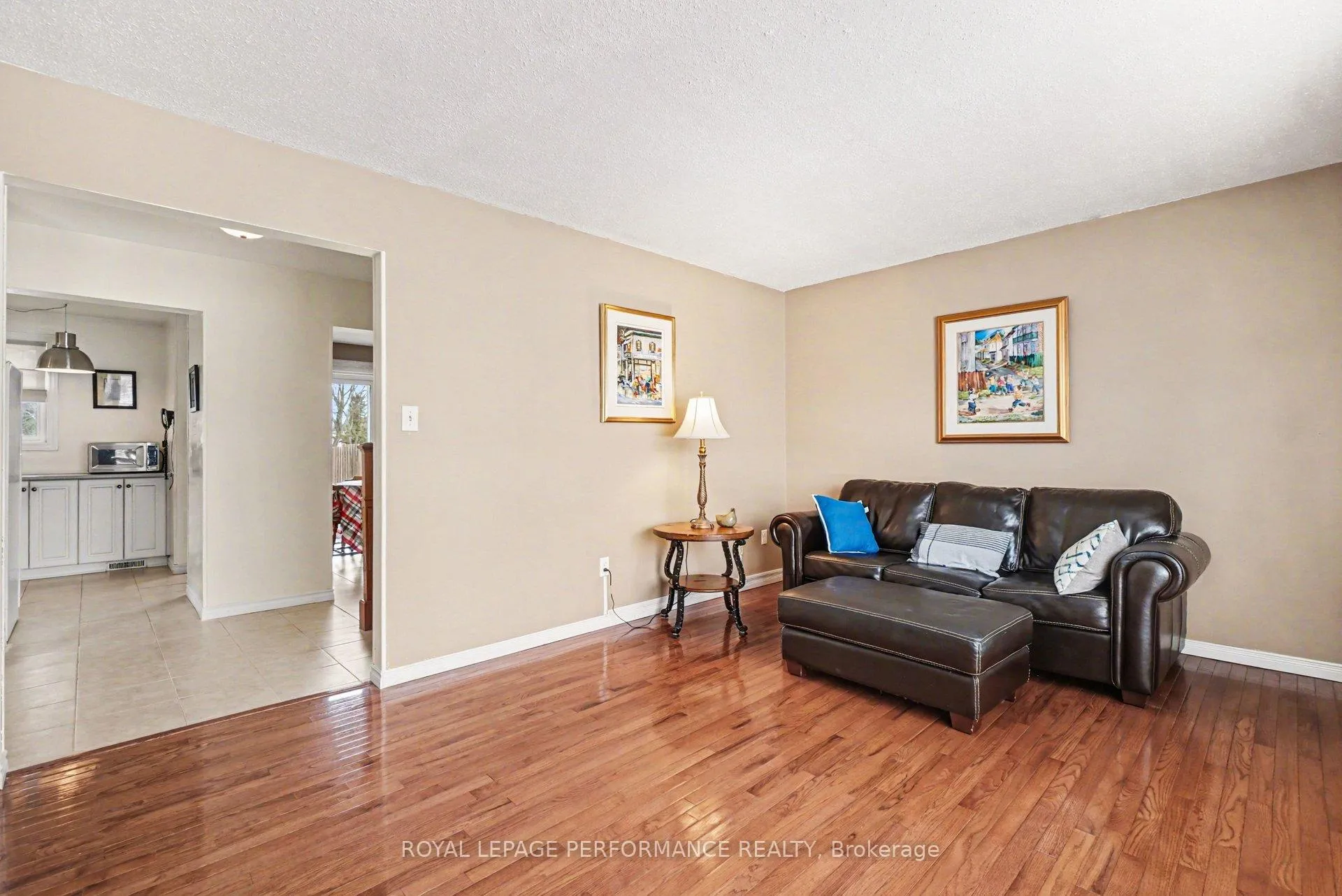 Photo 7 of 299 Mockingbird Drive, Ottawa, Chatelaine Village — HOMEH