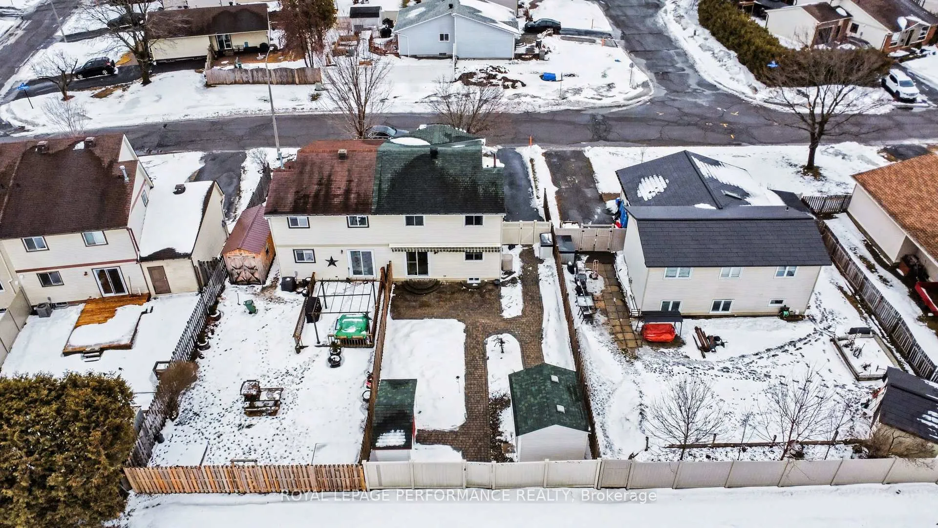 Photo 35 of 299 Mockingbird Drive, Ottawa, Chatelaine Village — HOMEH