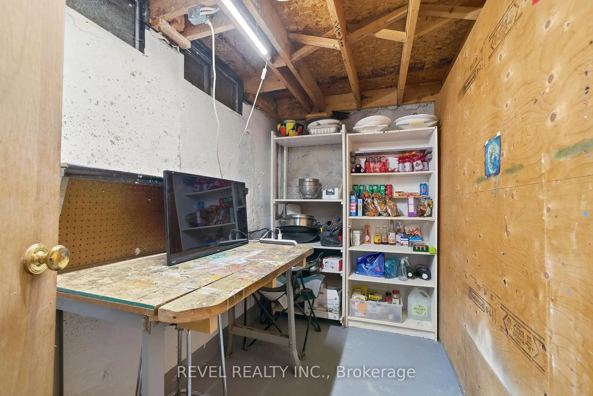 Photo 25 of 13 Rollo Drive, Ajax, South East — HOMEH