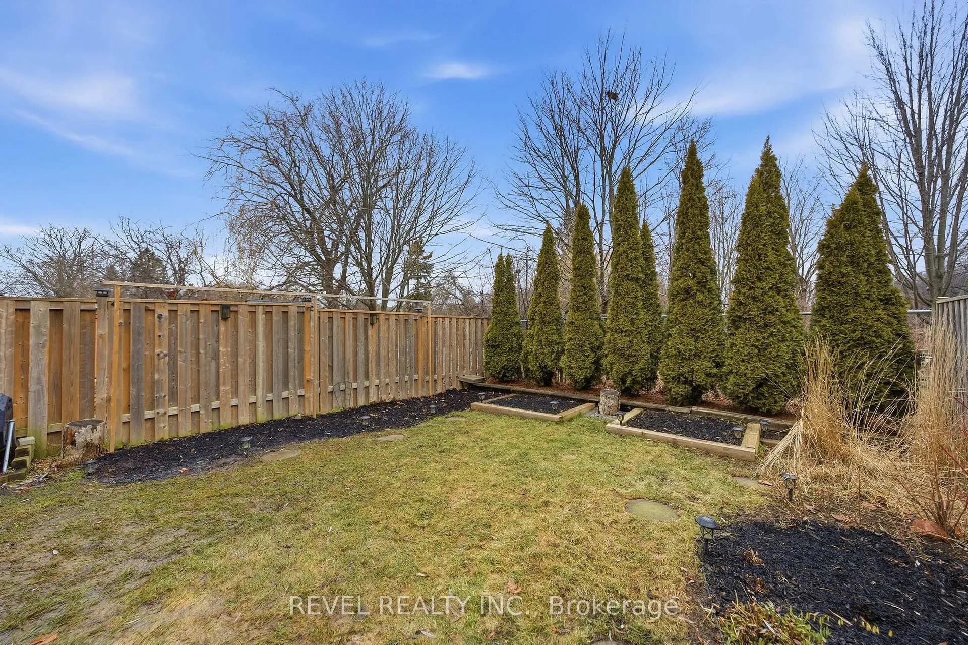 Photo 27 of 13 Rollo Drive, Ajax, South East — HOMEH