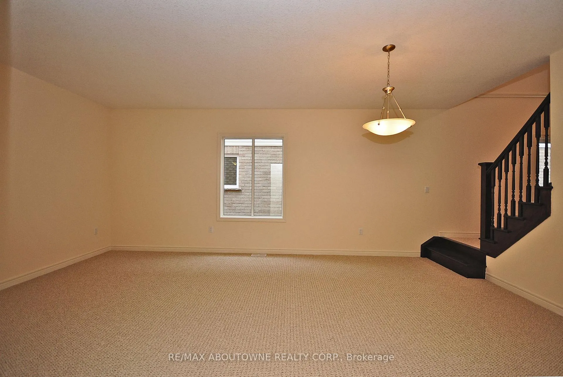 Photo 11 of Unit Upper, 31 Severn Drive, Guelph, Grange Road — HOMEH