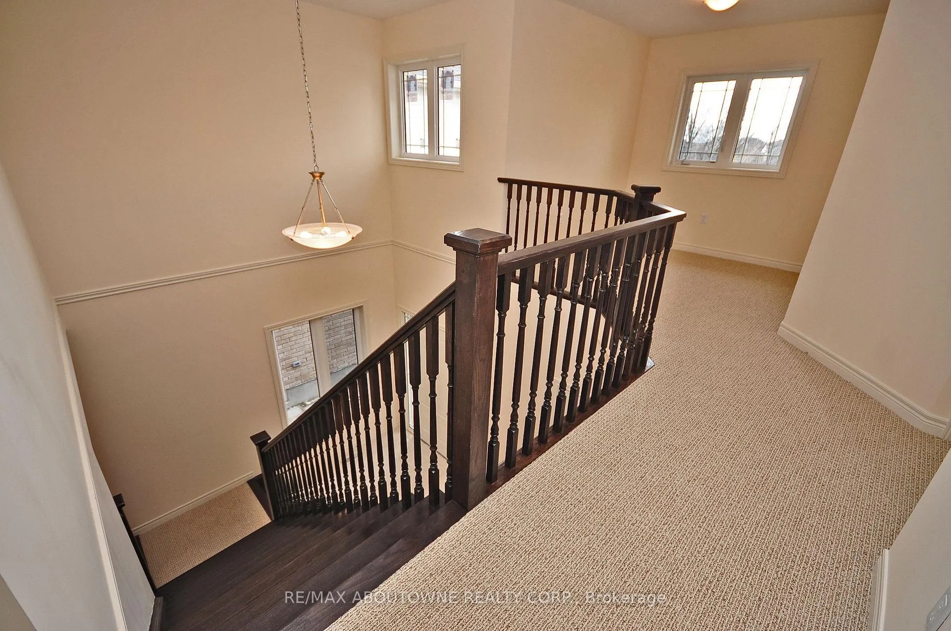 Photo 32 of Unit Upper, 31 Severn Drive, Guelph, Grange Road — HOMEH
