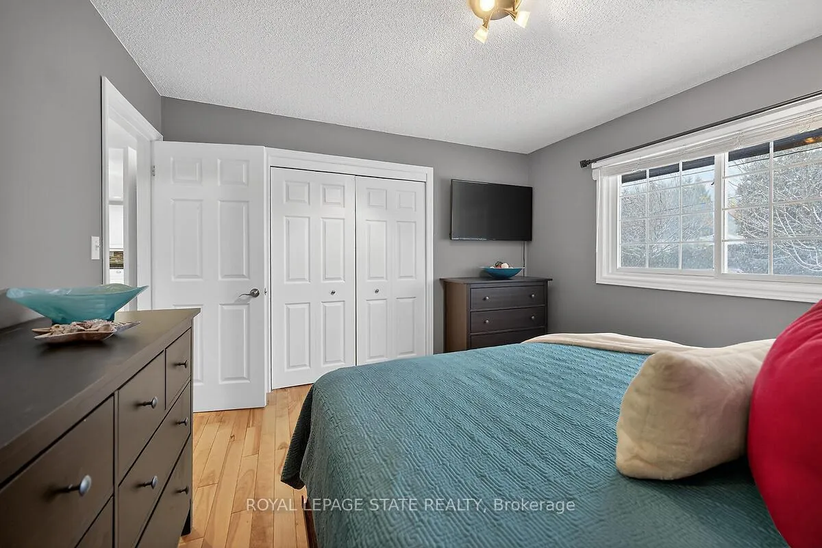 Photo 20 of 33 Abraham Drive, St. Catharines, Lakeshore — HOMEH
