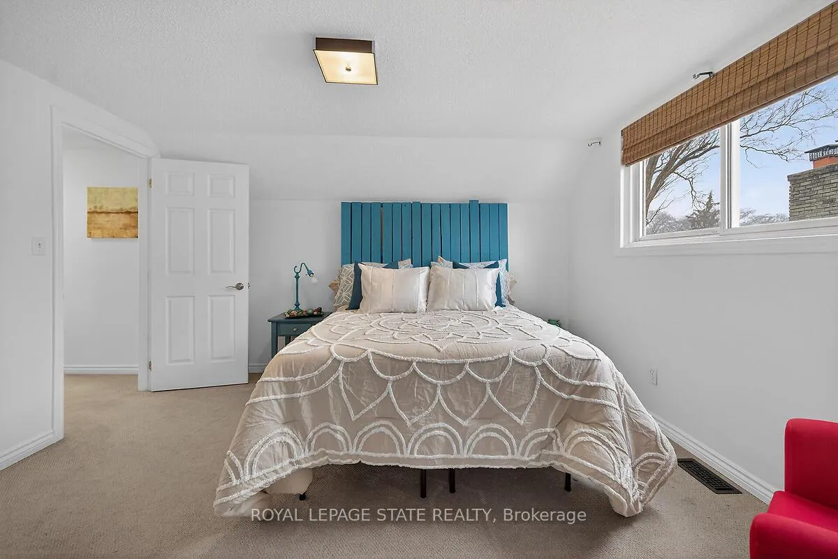 Photo 26 of 33 Abraham Drive, St. Catharines, Lakeshore — HOMEH