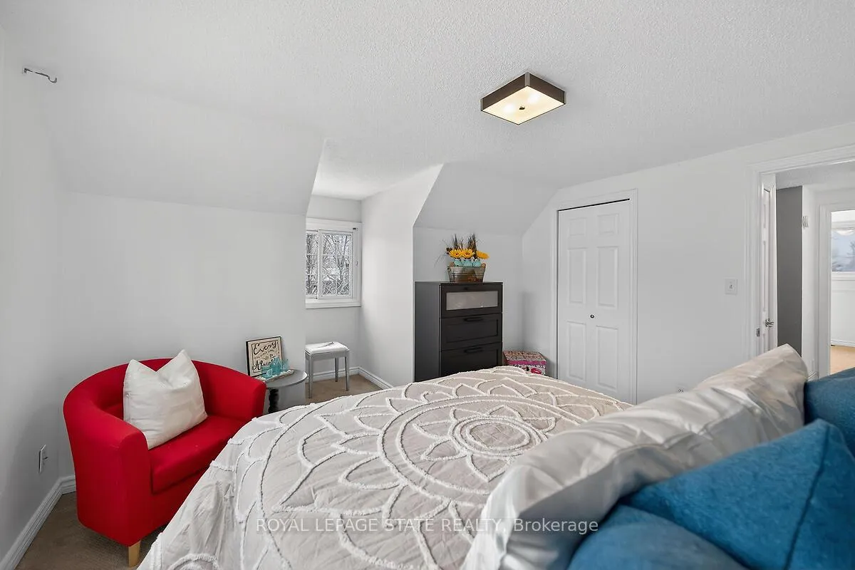 Photo 28 of 33 Abraham Drive, St. Catharines, Lakeshore — HOMEH