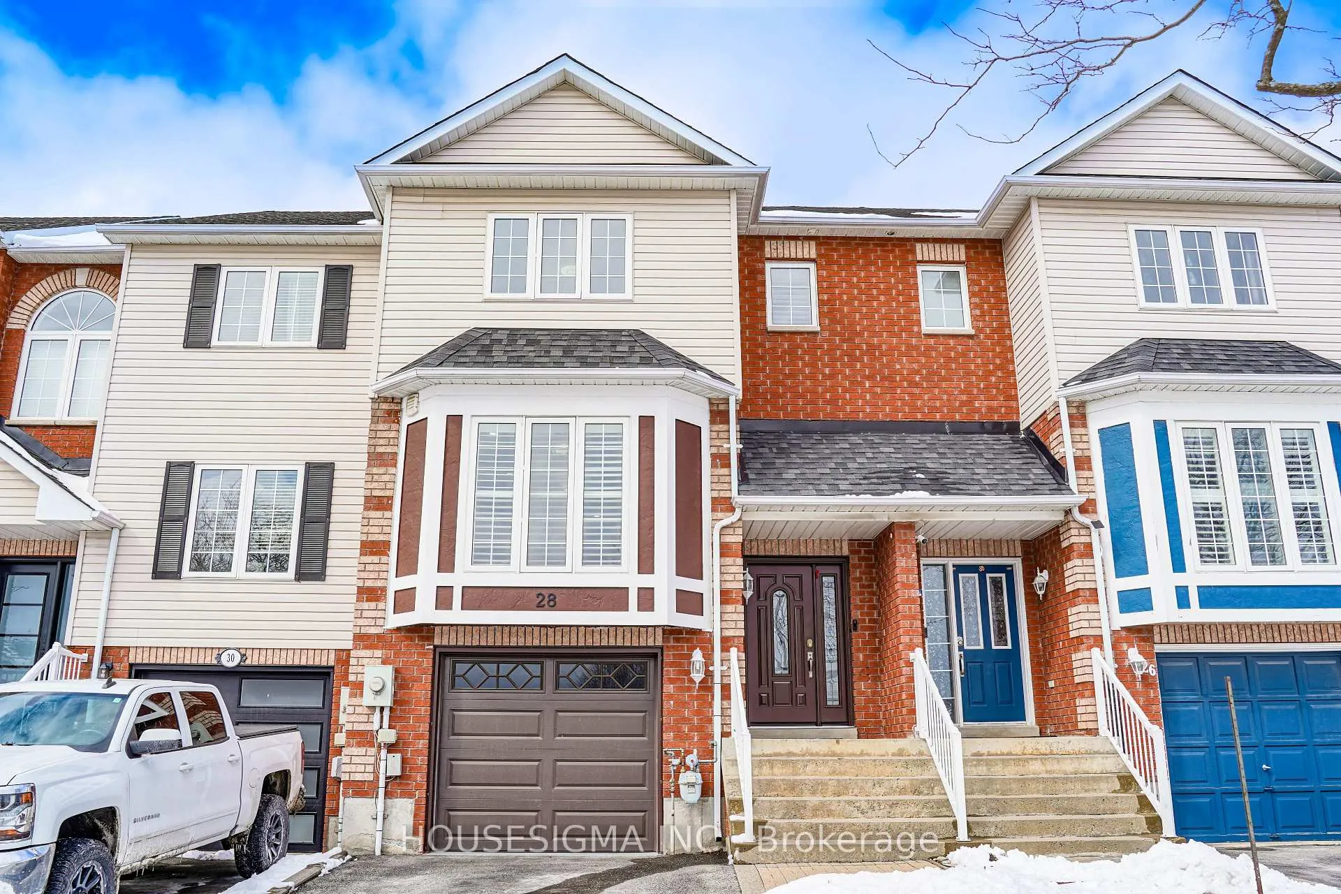Photo 1 of 28 Kilgannon Avenue, Clarington, Courtice — HOMEH
