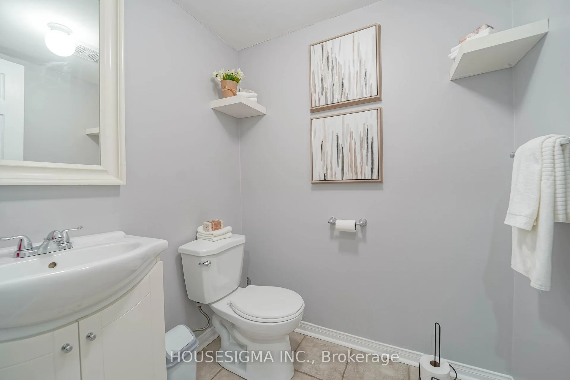 Photo 23 of 28 Kilgannon Avenue, Clarington, Courtice — HOMEH