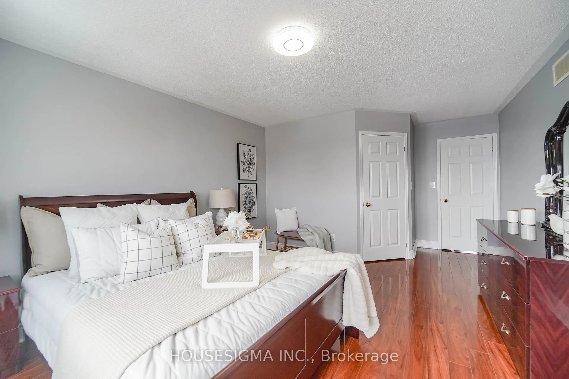 Photo 27 of 28 Kilgannon Avenue, Clarington, Courtice — HOMEH