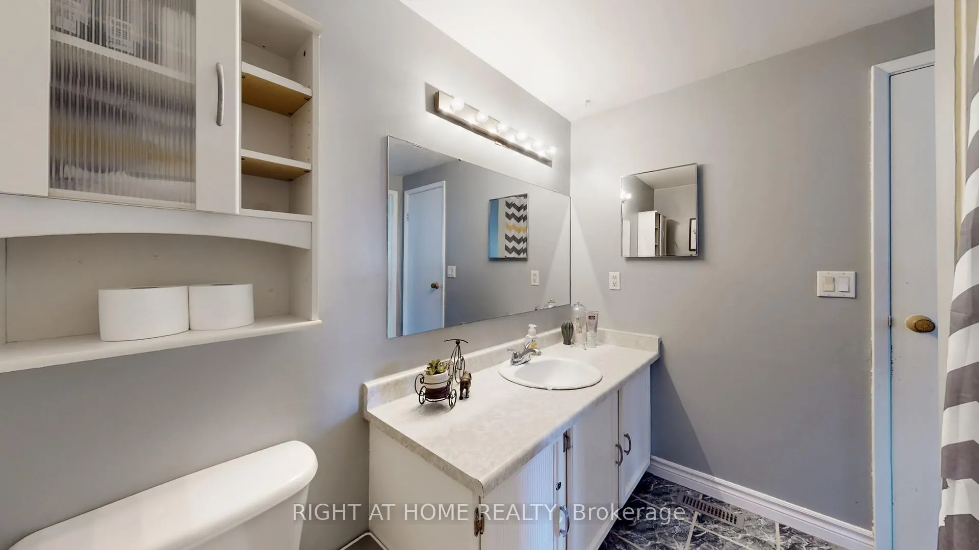 Photo 19 of 1265 Sunnybrae Crescent, Oshawa, Donevan — HOMEH