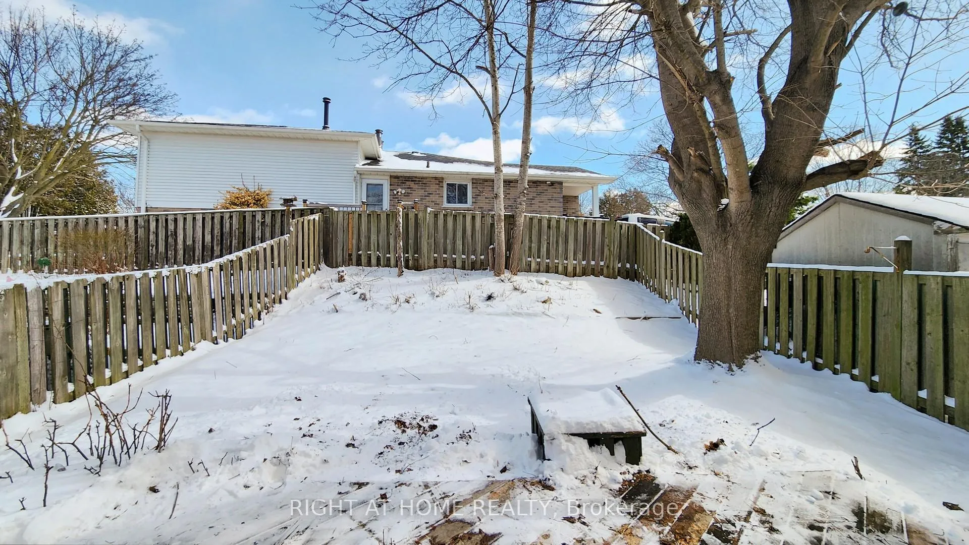 Photo 36 of 1265 Sunnybrae Crescent, Oshawa, Donevan — HOMEH
