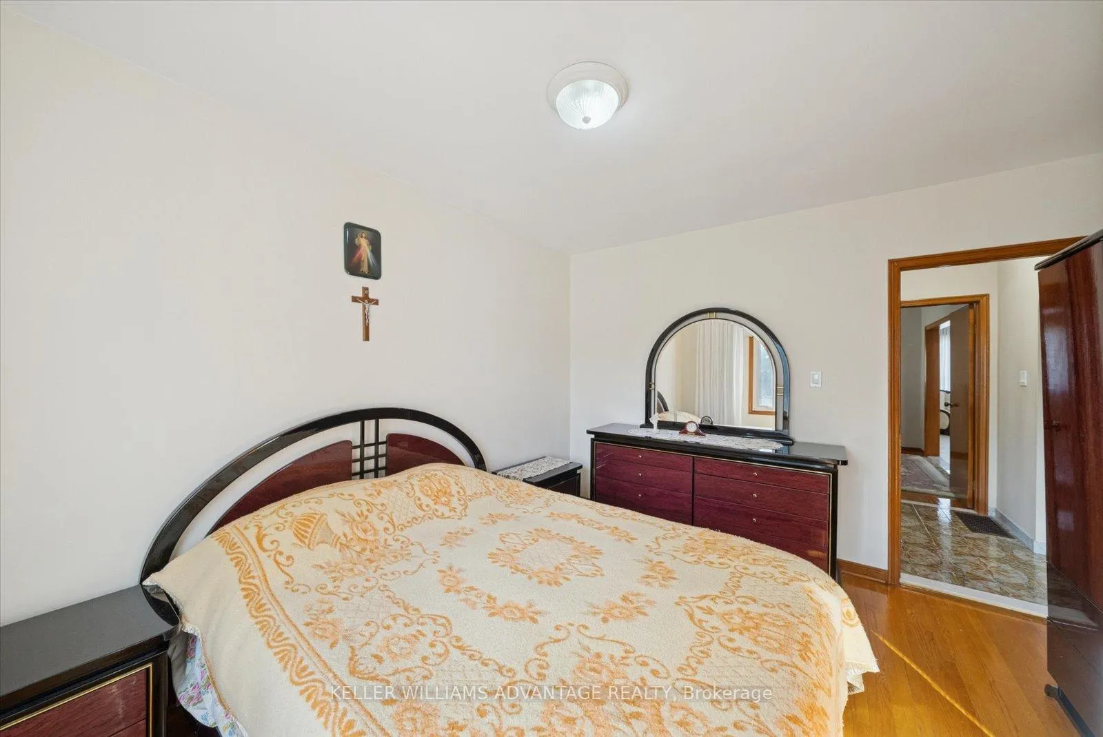 Photo 12 of 63 Boem Avenue, Scarborough, Wexford-Maryvale — HOMEH