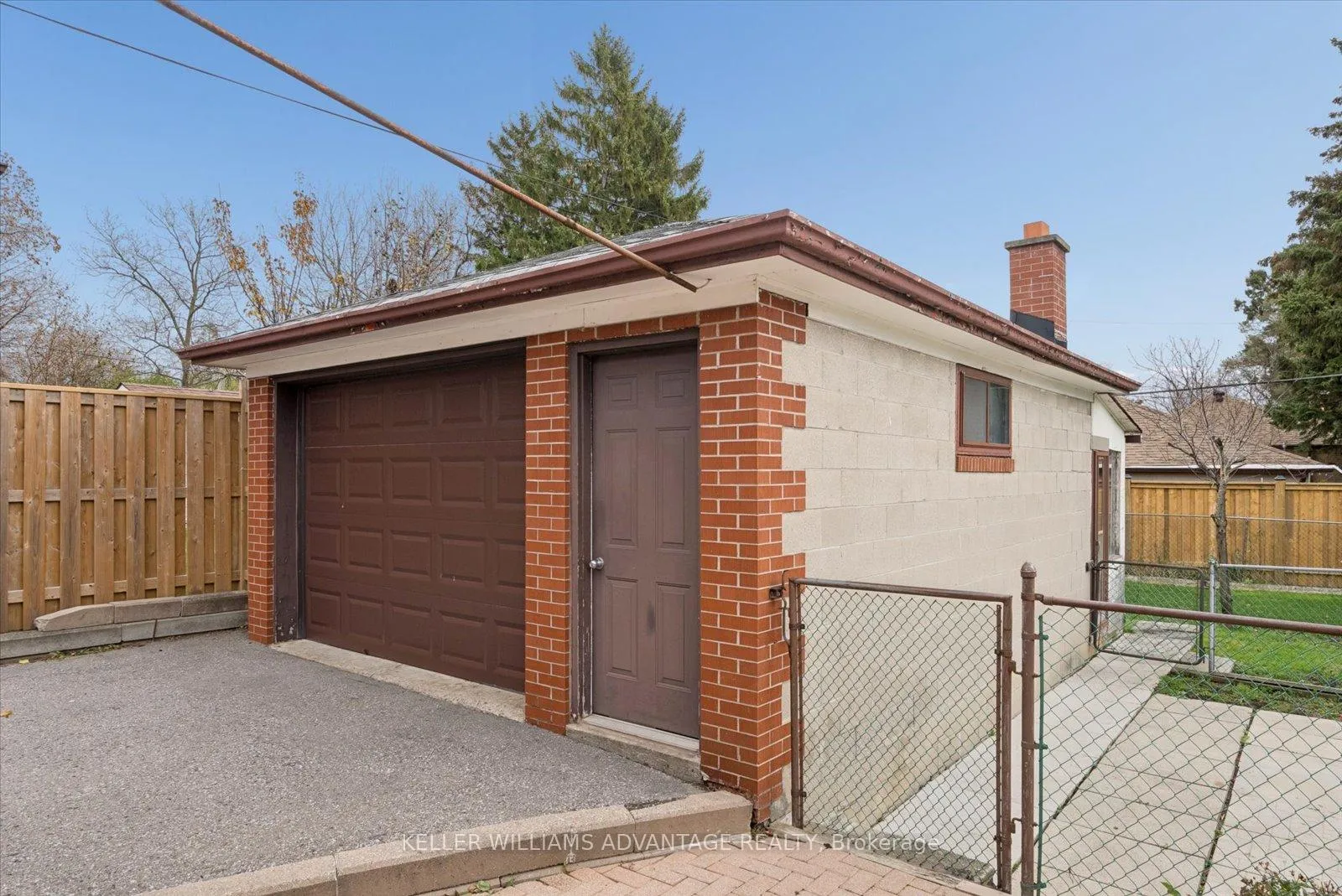 Photo 25 of 63 Boem Avenue, Scarborough, Wexford-Maryvale — HOMEH