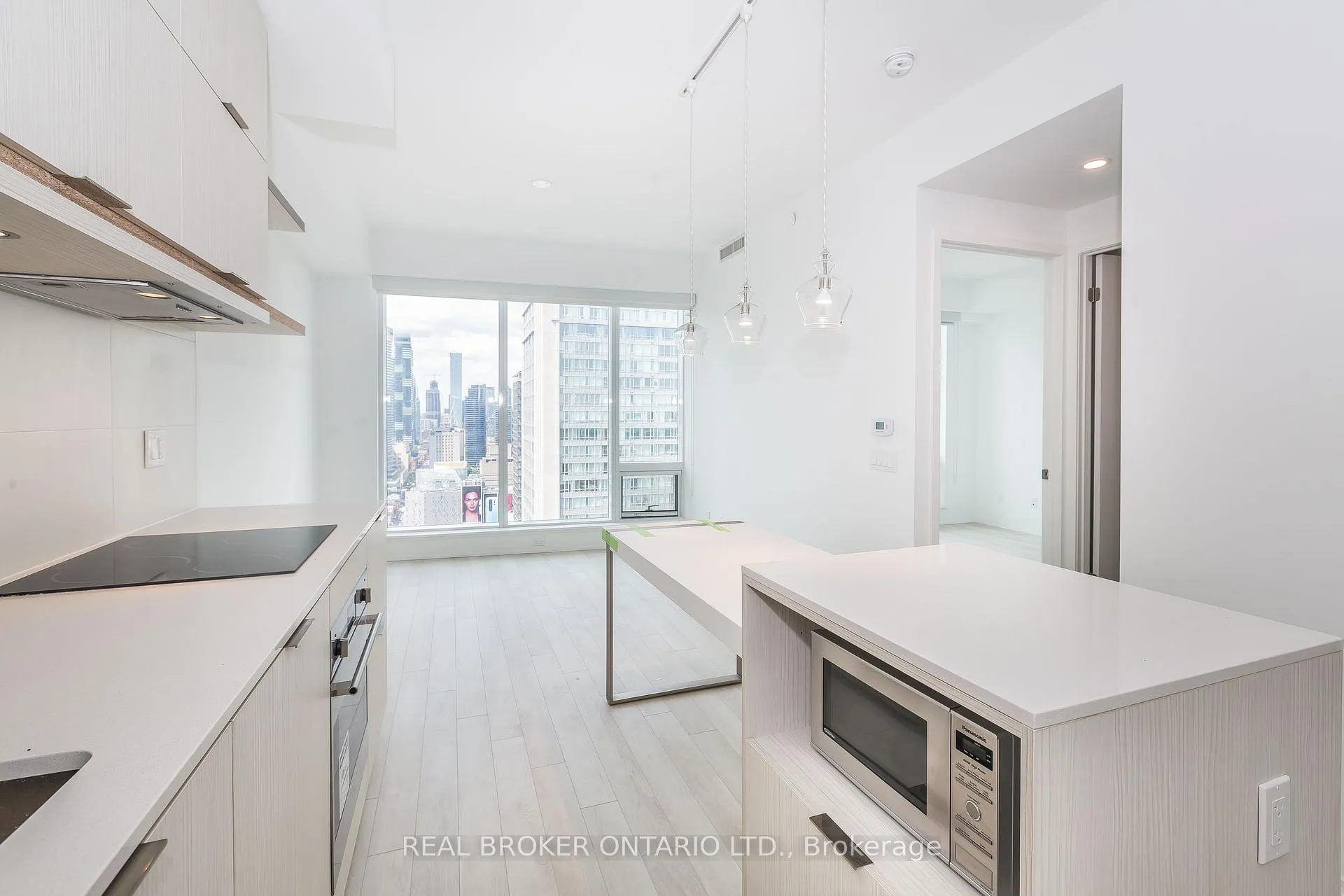 Photo 3 of Unit 2801, 197 Yonge Street, Toronto, Church-Yonge Corridor — HOMEH