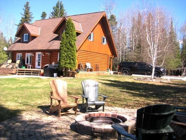 Photo 4 of 125 Highway 581, Kapuskasing — HOMEH