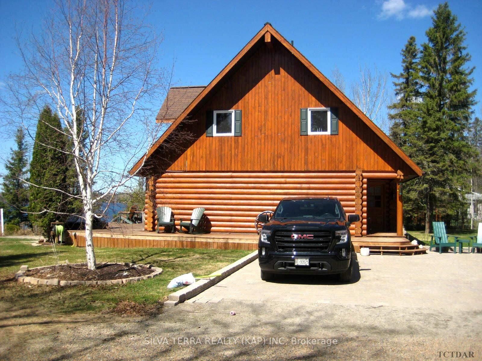 Photo 10 of 125 Highway 581, Kapuskasing — HOMEH