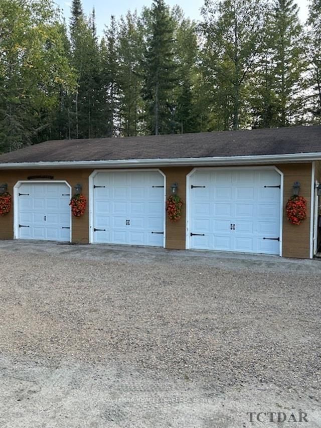 Photo 13 of 125 Highway 581, Kapuskasing — HOMEH