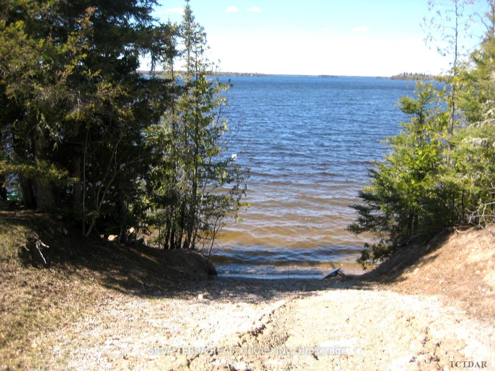 Photo 29 of 125 Highway 581, Kapuskasing — HOMEH
