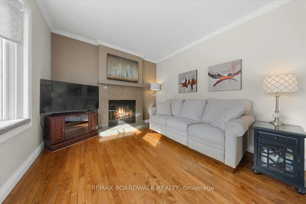 Photo 18 of 622 Steller Street, Ottawa, Fallingbrook/Pineridge — HOMEH