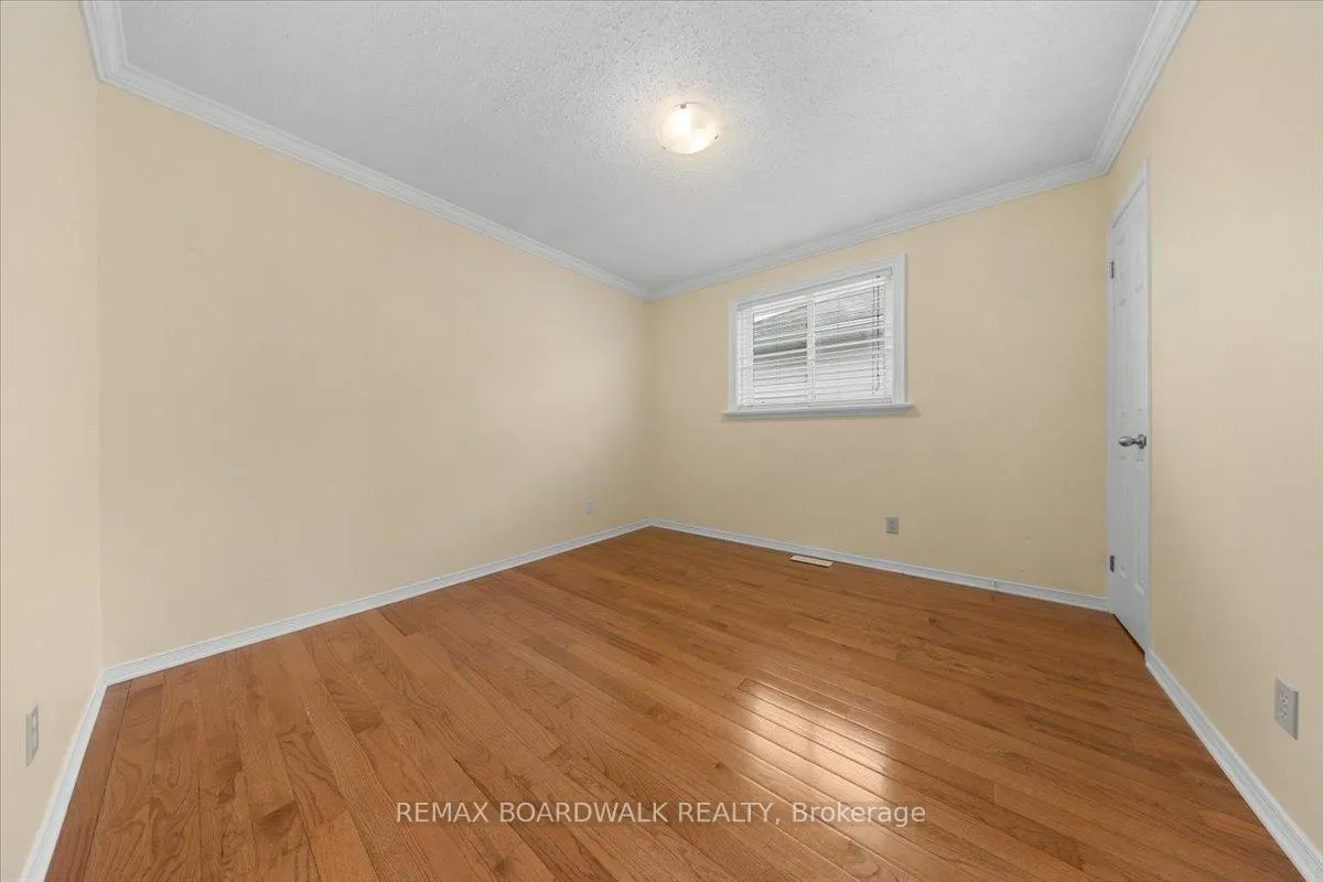 Photo 29 of 622 Steller Street, Ottawa, Fallingbrook/Pineridge — HOMEH