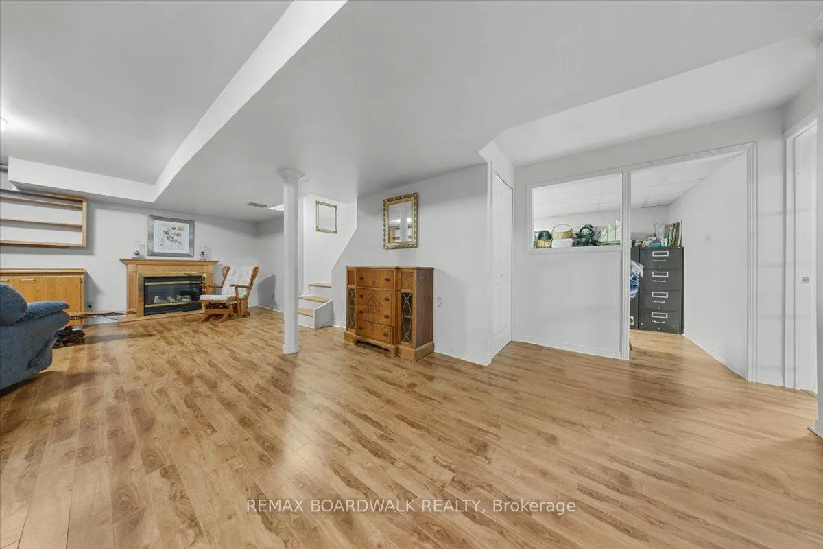 Photo 36 of 622 Steller Street, Ottawa, Fallingbrook/Pineridge — HOMEH