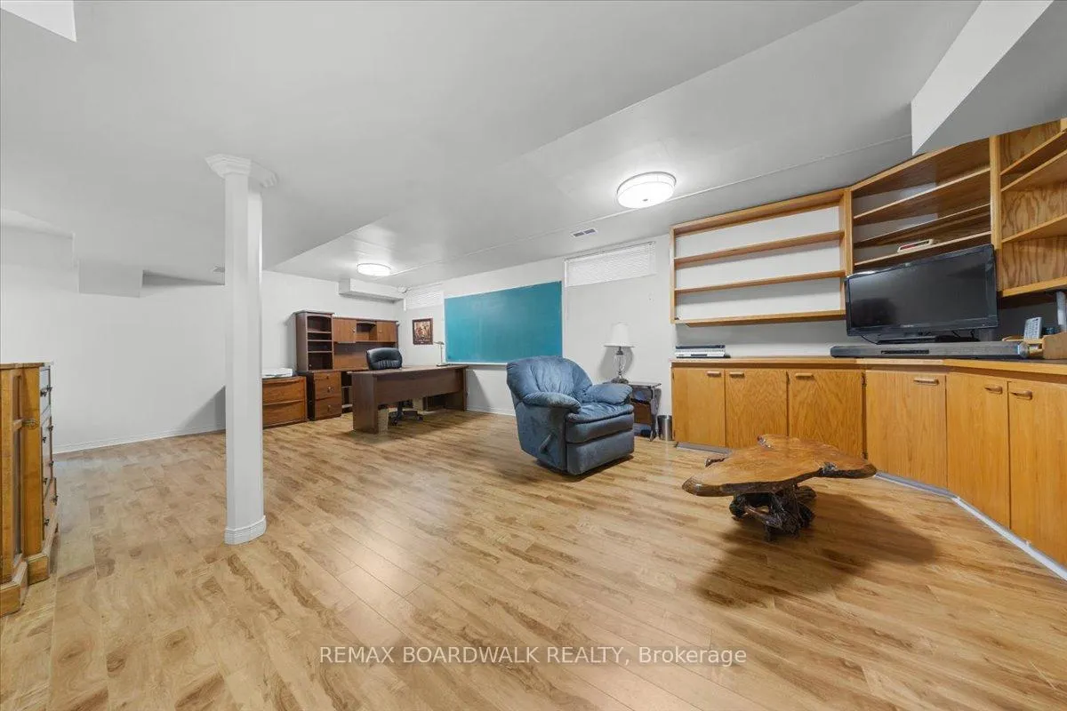 Photo 37 of 622 Steller Street, Ottawa, Fallingbrook/Pineridge — HOMEH