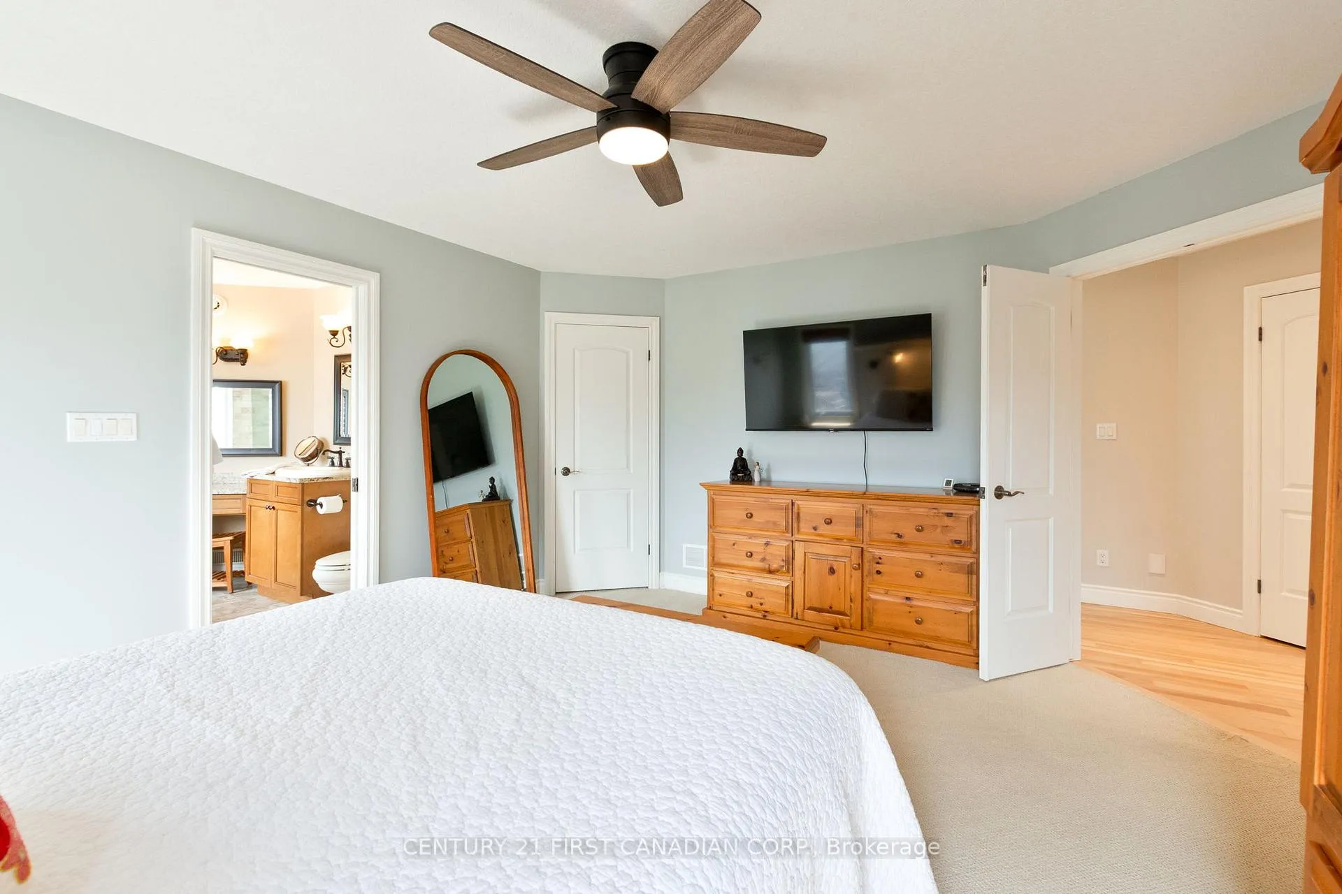Photo 22 of 27 Wood Lily Lane, Middlesex Centre, Kilworth — HOMEH