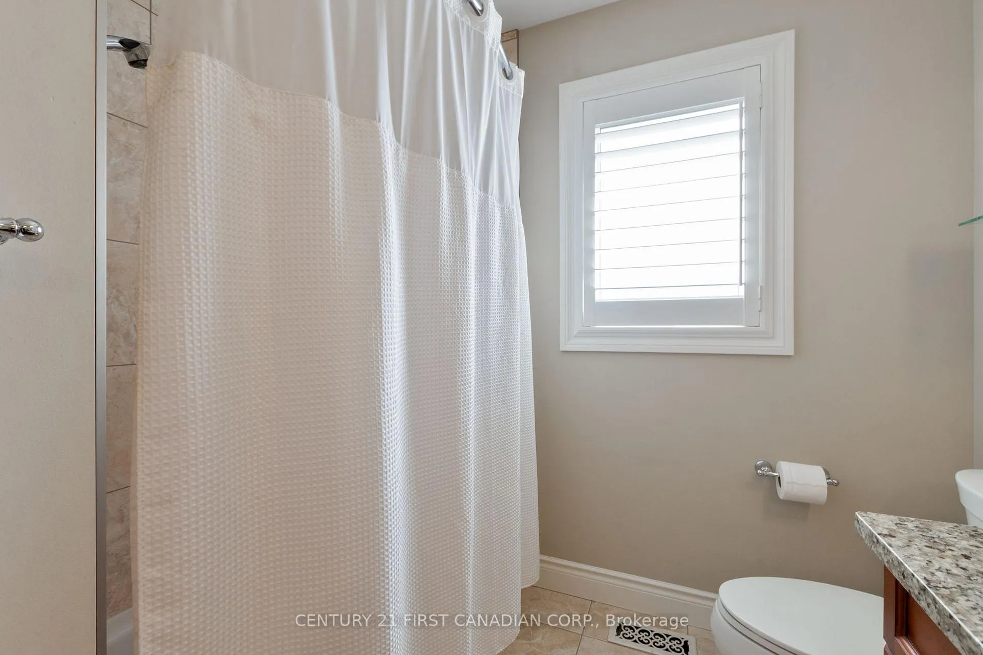 Photo 29 of 27 Wood Lily Lane, Middlesex Centre, Kilworth — HOMEH