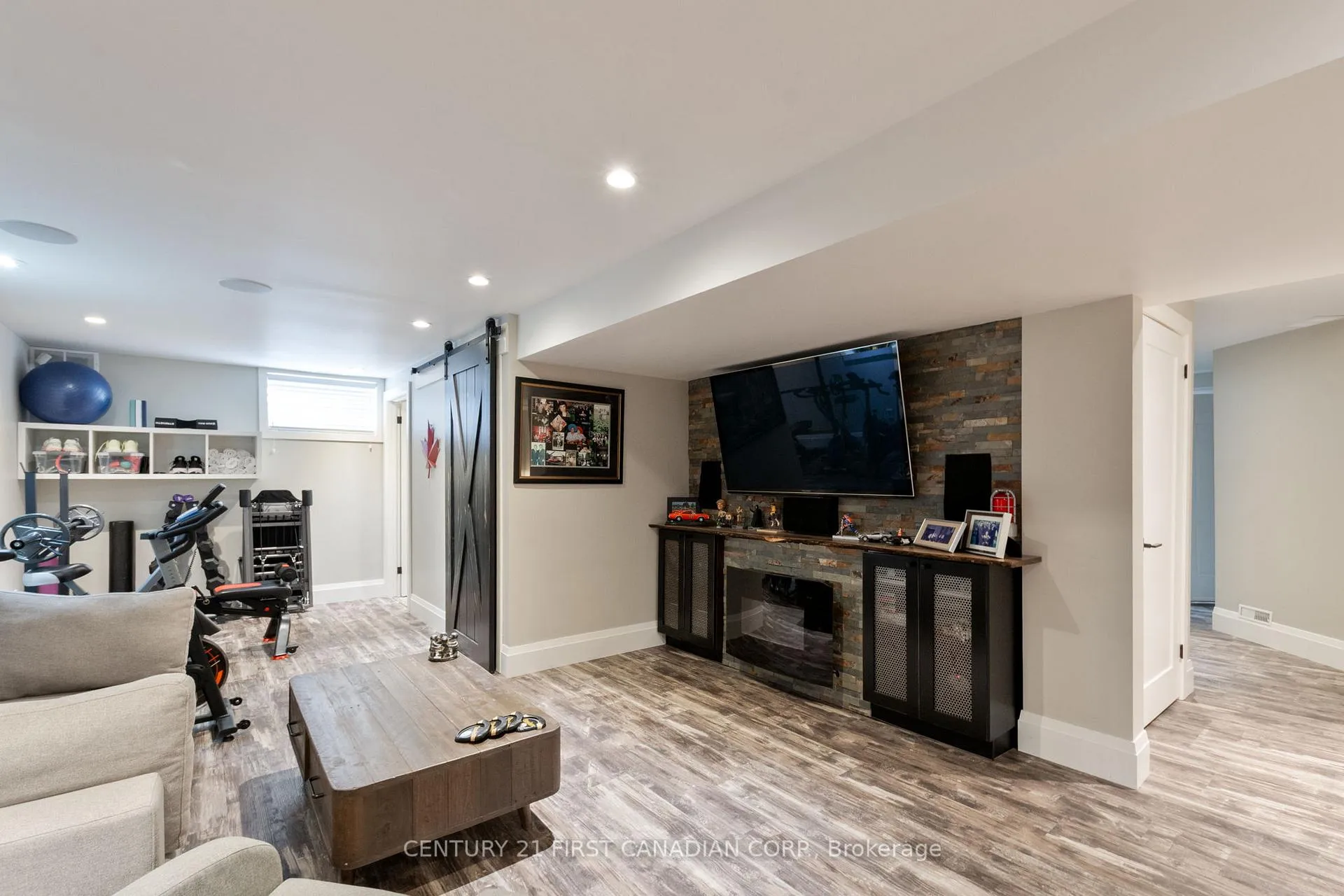 Photo 35 of 27 Wood Lily Lane, Middlesex Centre, Kilworth — HOMEH