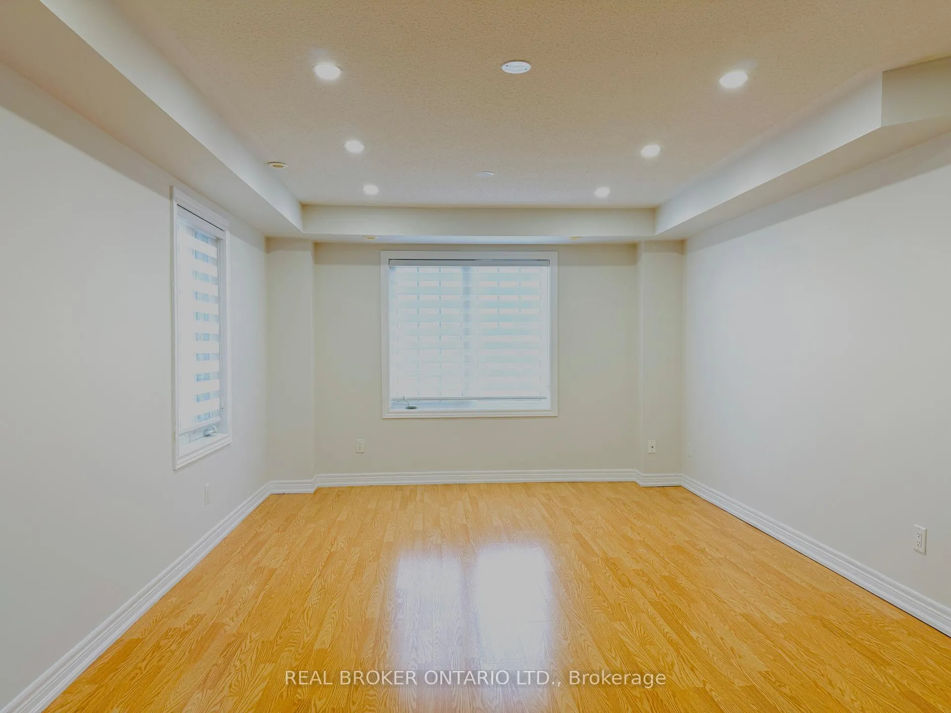 Photo 3 of 9948 Mccowan Road, Markham, Berczy — HOMEH