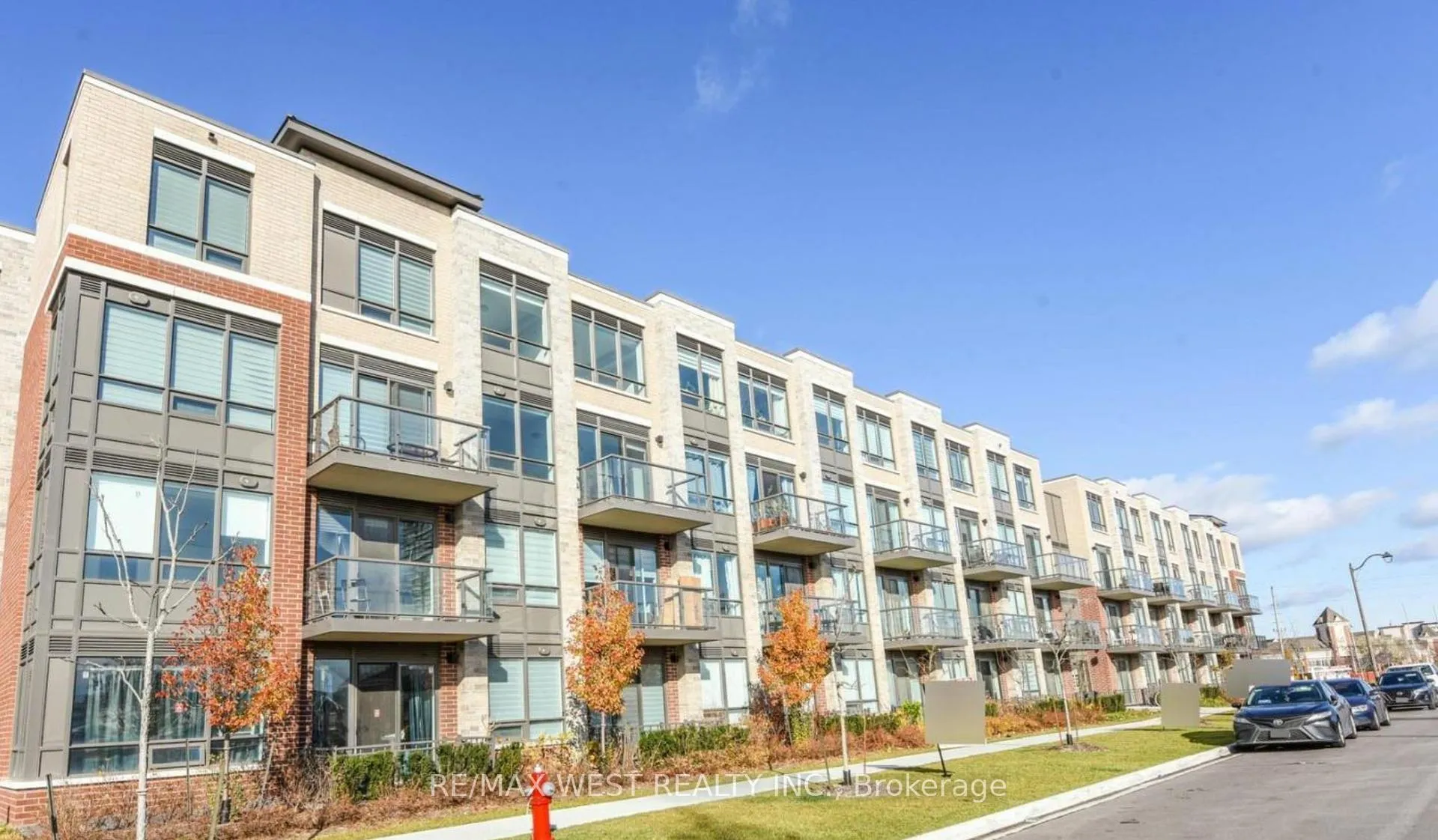 Front of Unit 106, 95 Attmar Drive