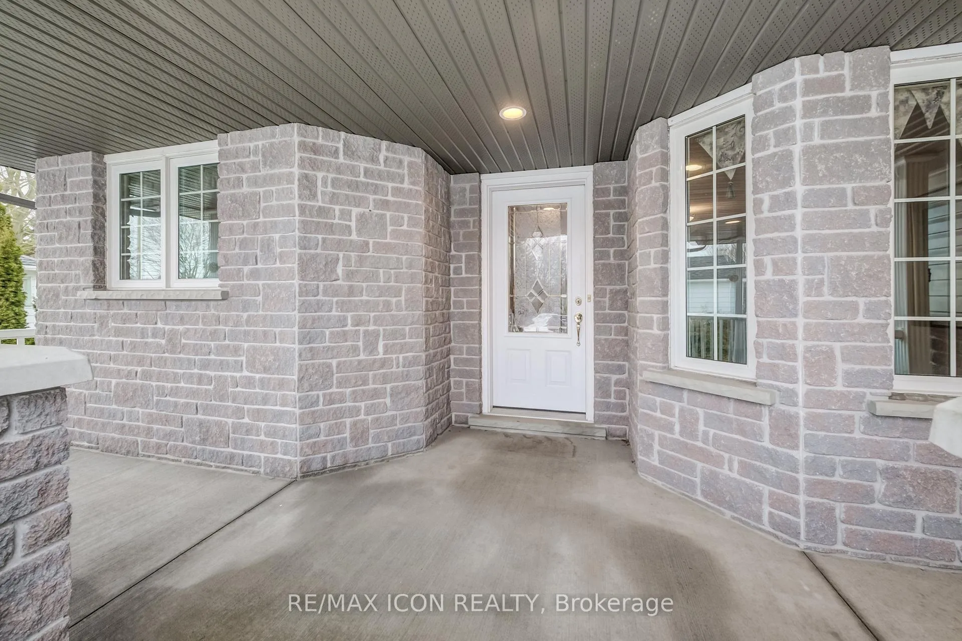 Photo 4 of 385 Birmingham Street E, Wellington North, Mount Forest — HOMEH