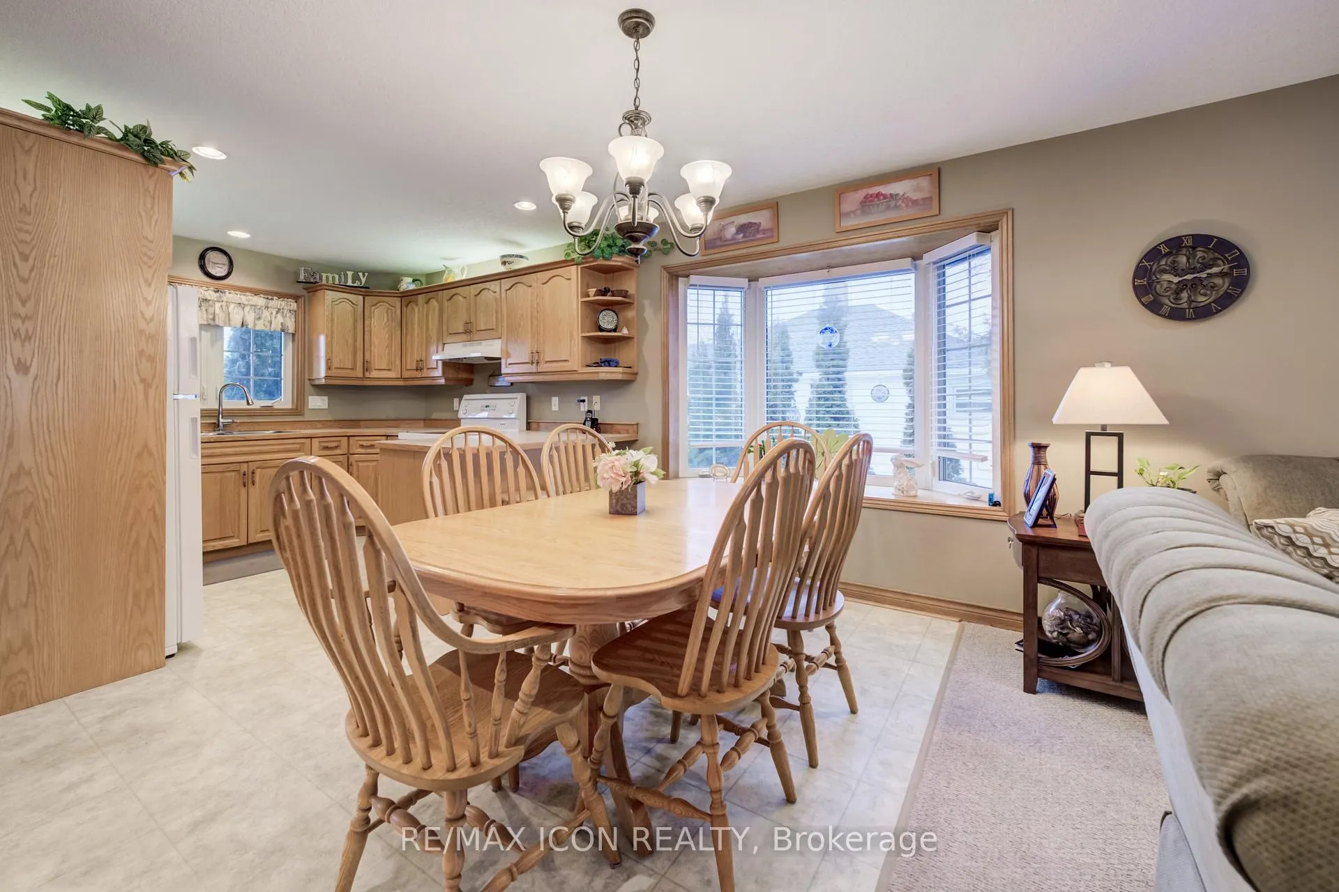 Photo 15 of 385 Birmingham Street E, Wellington North, Mount Forest — HOMEH