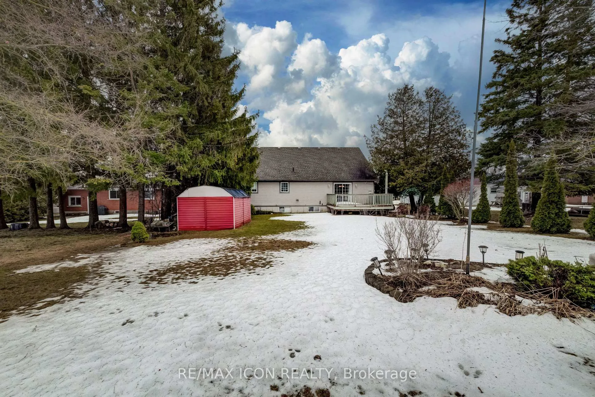 Photo 39 of 385 Birmingham Street E, Wellington North, Mount Forest — HOMEH