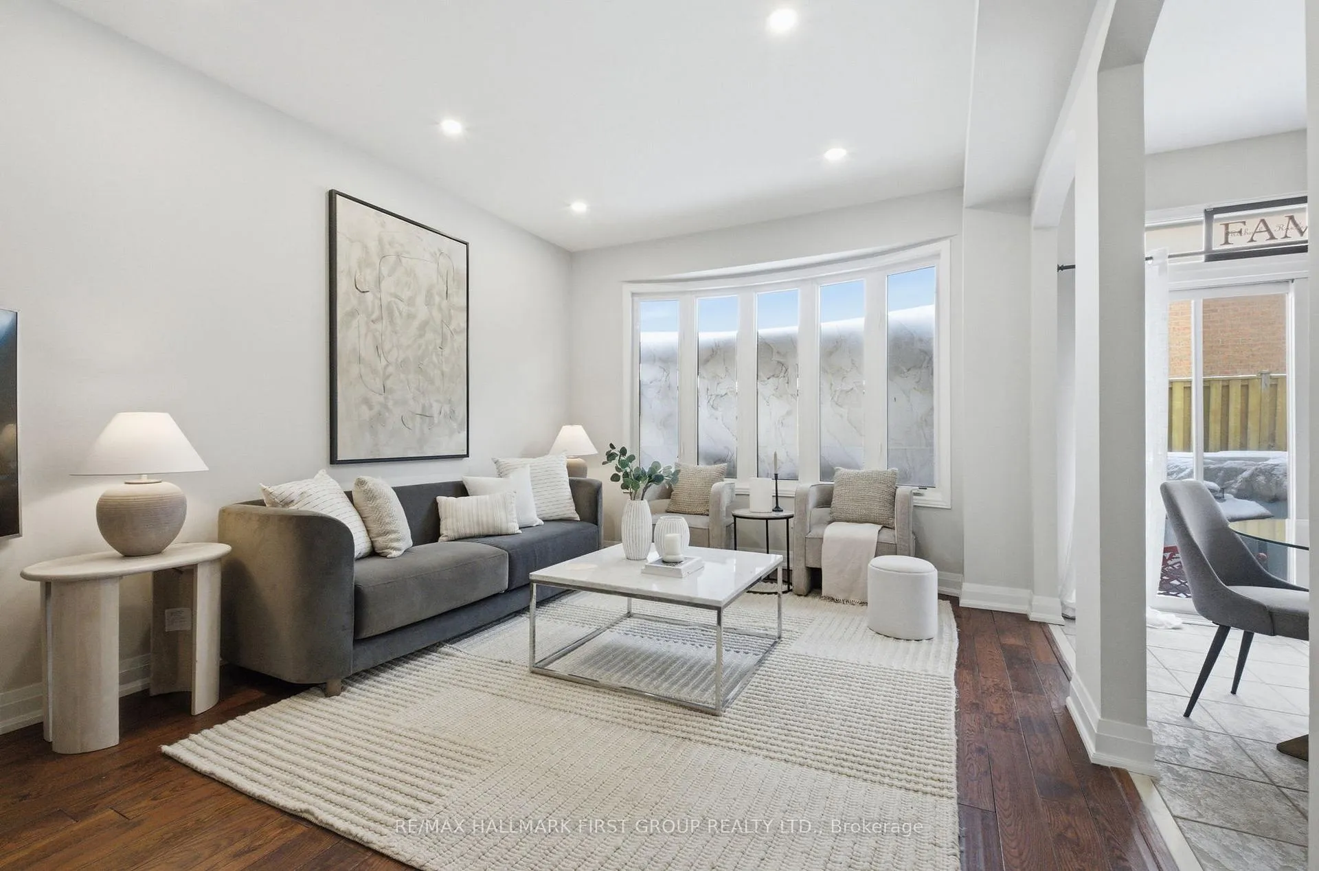Photo 9 of 3 Abraham Court, Ajax, Northeast Ajax — HOMEH