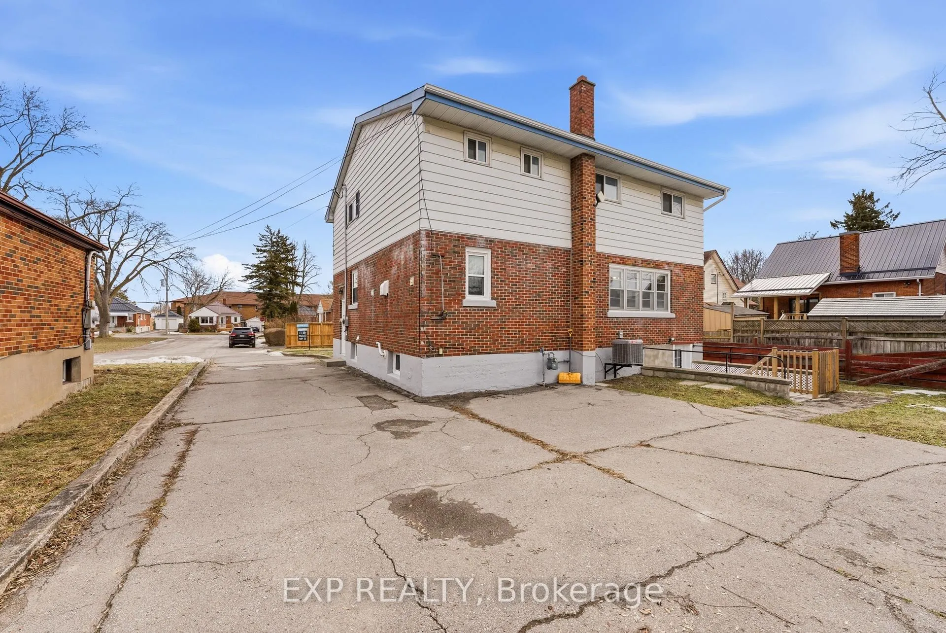 Photo 40 of 8 Reynolds Crescent, Belleville, Belleville Ward — HOMEH