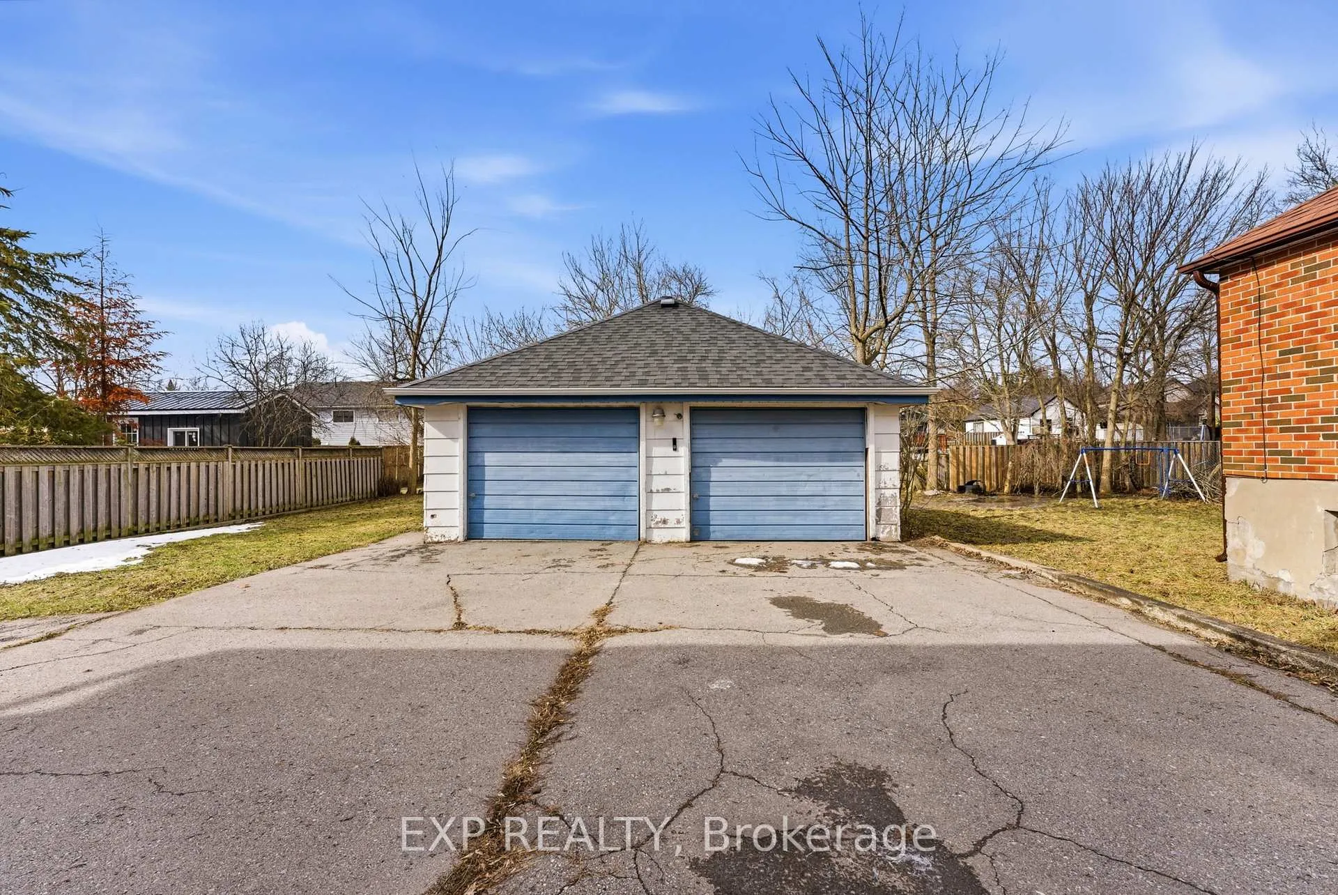Photo 44 of 8 Reynolds Crescent, Belleville, Belleville Ward — HOMEH