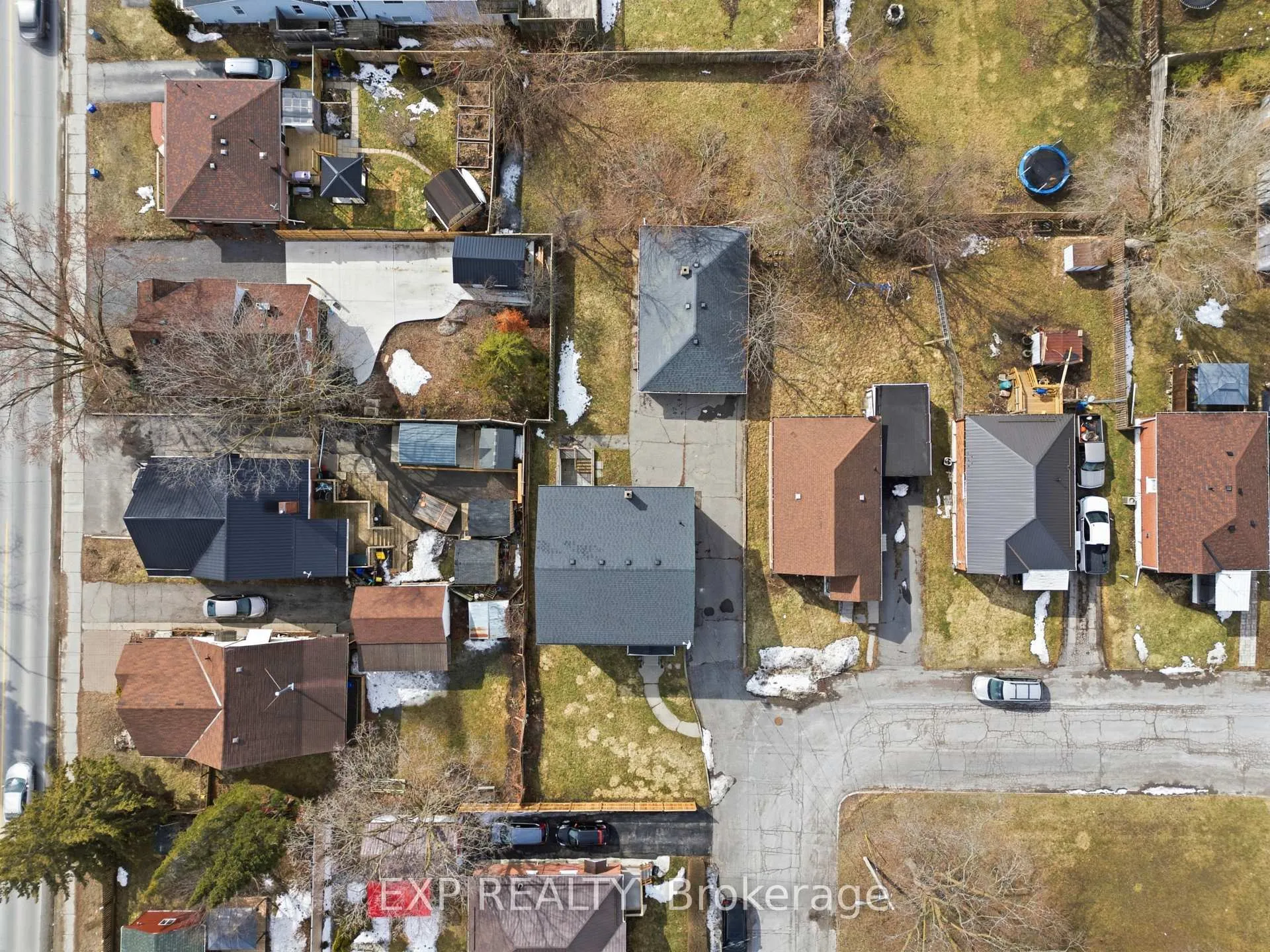 Photo 48 of 8 Reynolds Crescent, Belleville, Belleville Ward — HOMEH