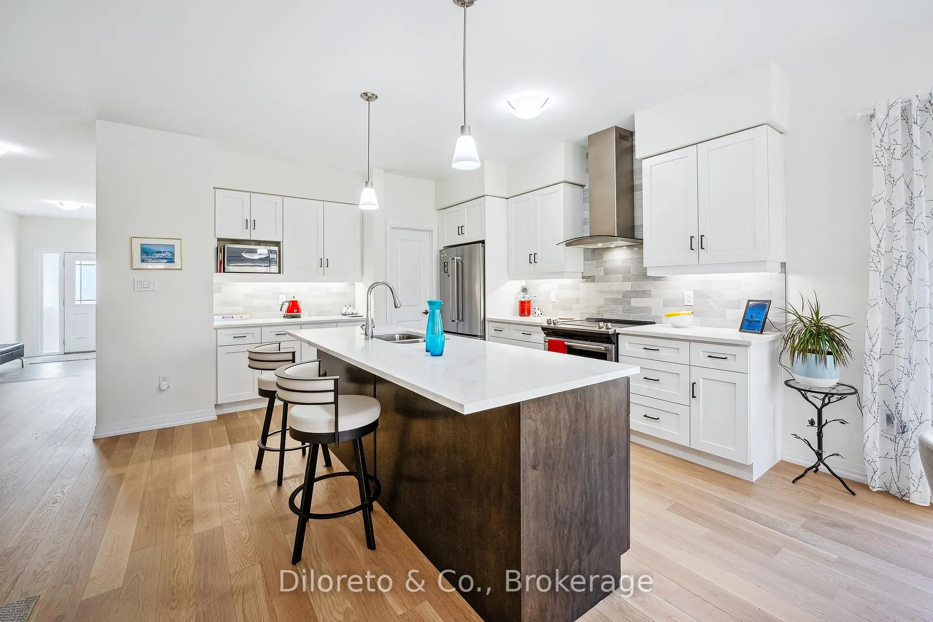Photo 16 of 5 Lovering Lane, Guelph, Kortright East — HOMEH