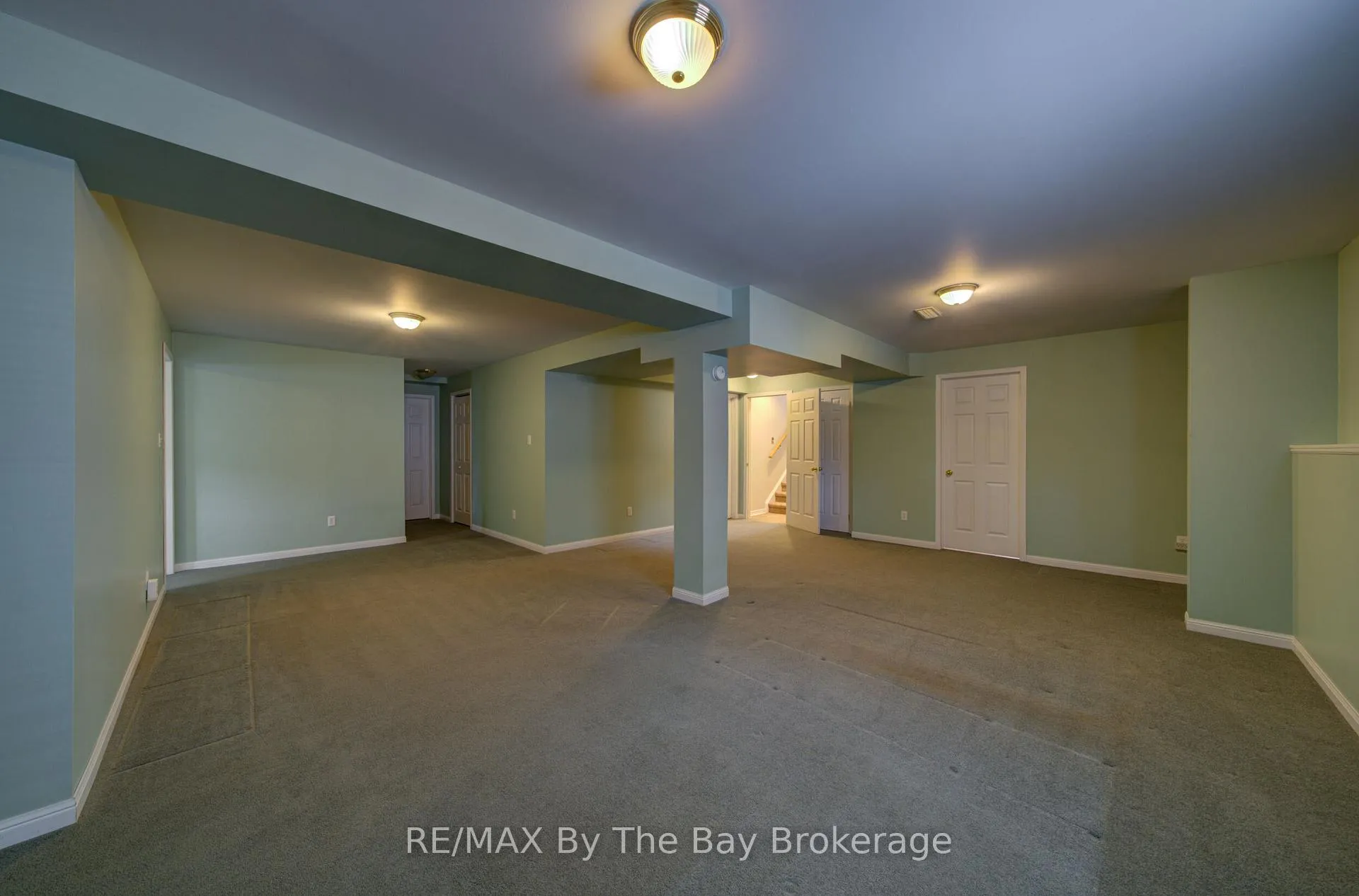 Photo 23 of 26 Brouwer Crescent, Wasaga Beach — HOMEH