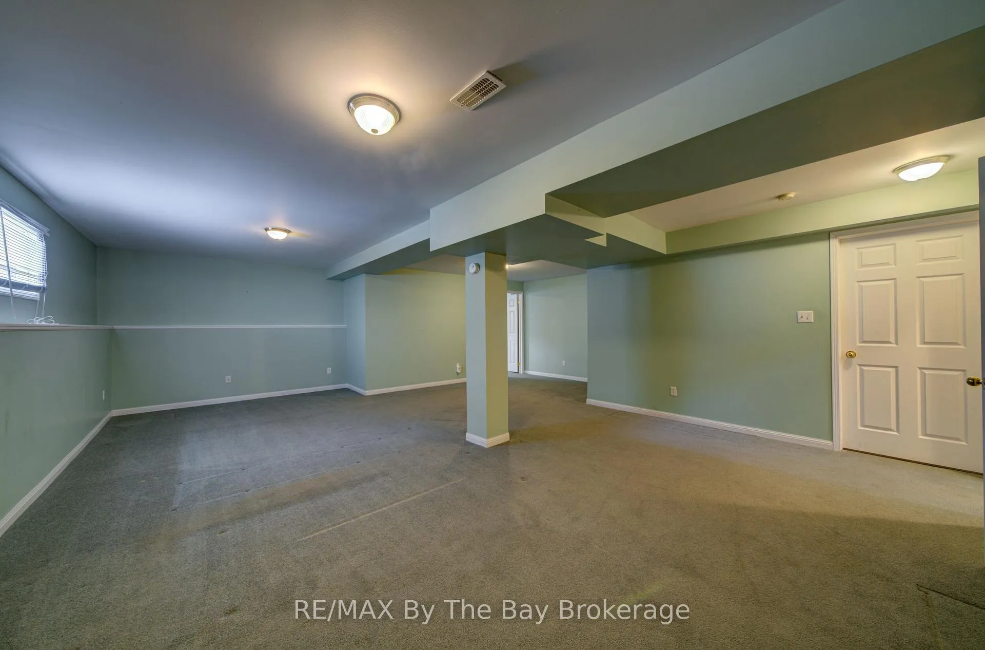 Photo 26 of 26 Brouwer Crescent, Wasaga Beach — HOMEH